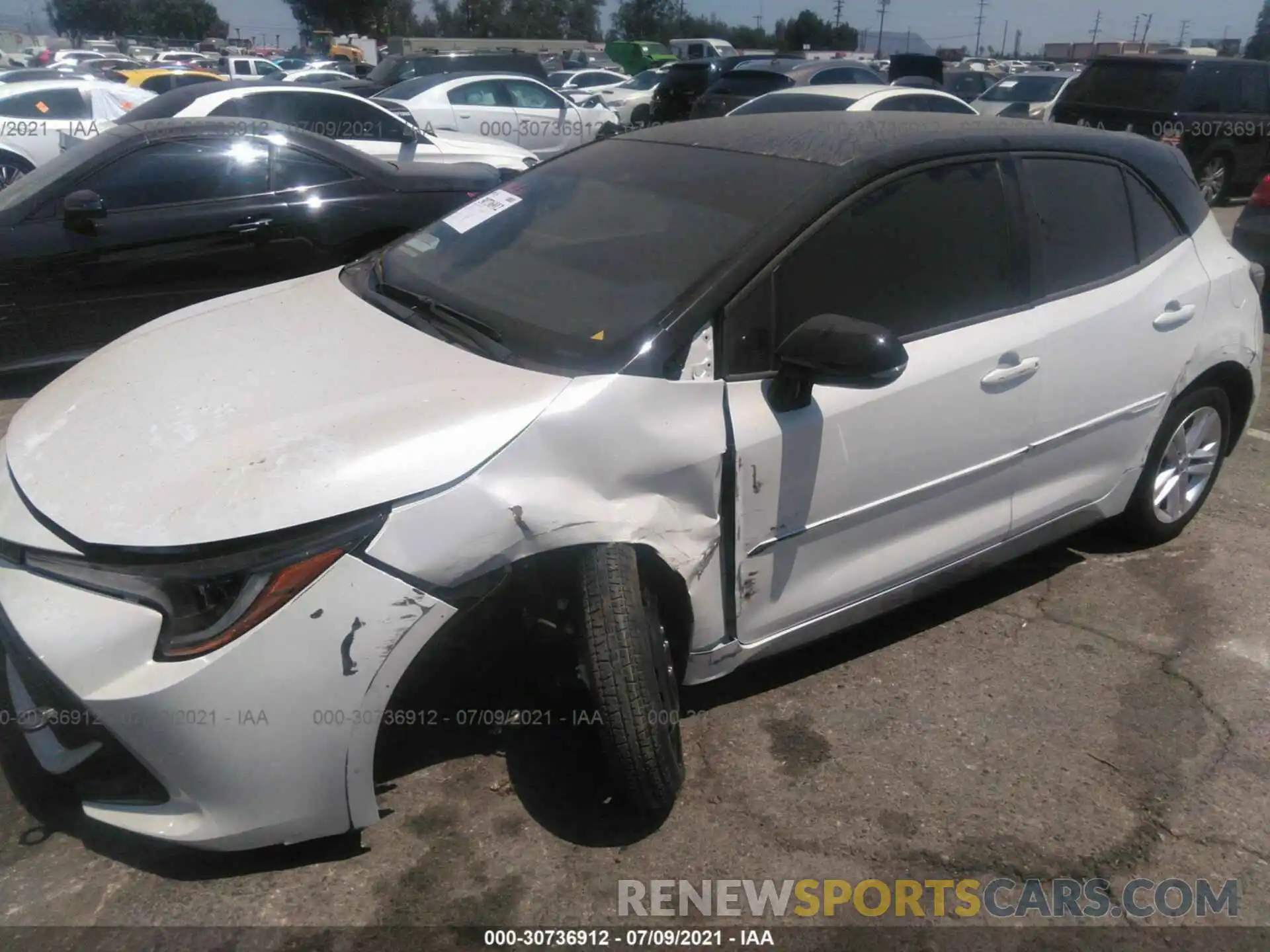 6 Photograph of a damaged car JTND4MBE4M3131194 TOYOTA COROLLA HATCHBACK 2021