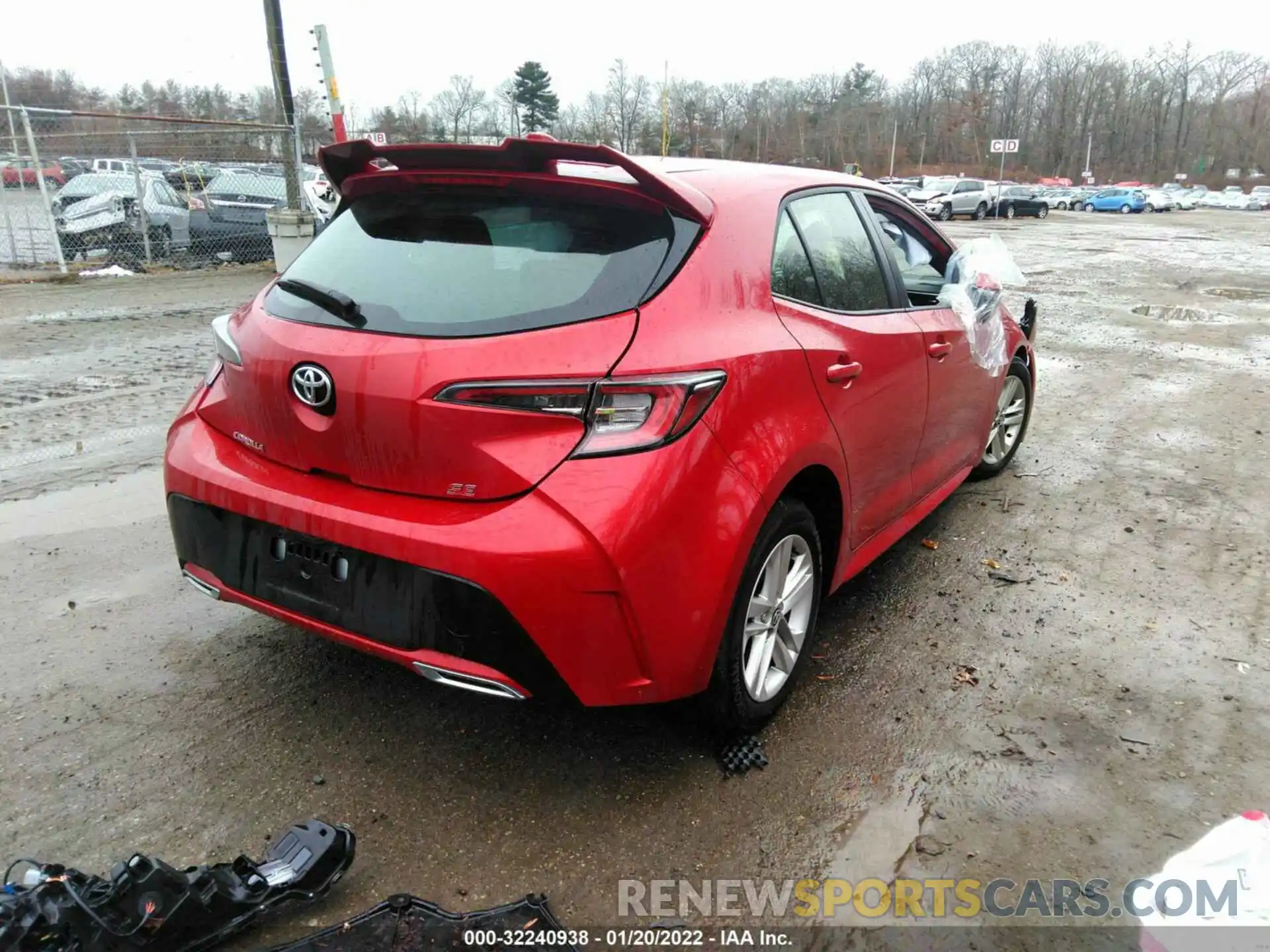 4 Photograph of a damaged car JTND4MBE4M3136590 TOYOTA COROLLA HATCHBACK 2021