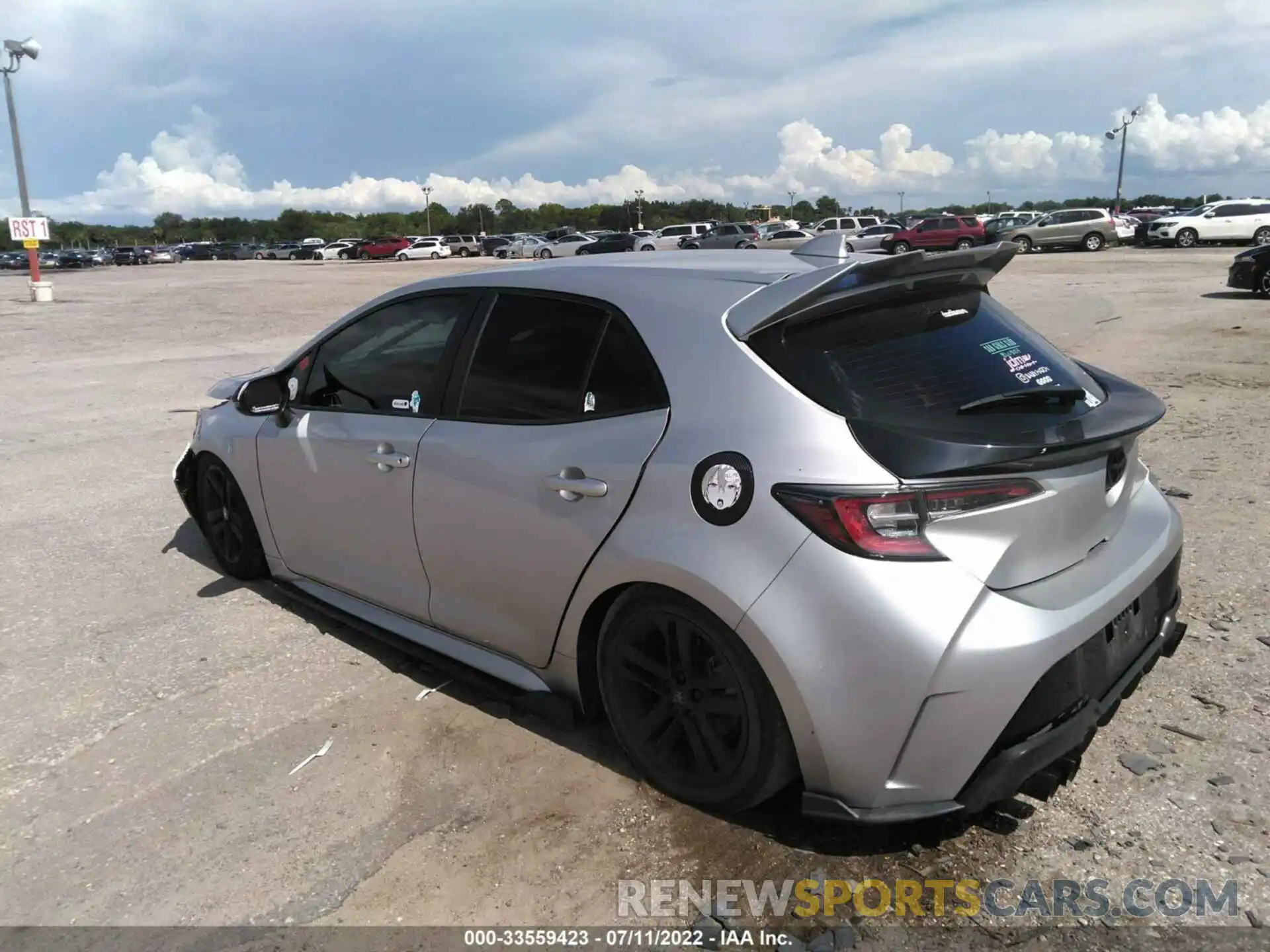 3 Photograph of a damaged car JTND4MBE5M3106210 TOYOTA COROLLA HATCHBACK 2021