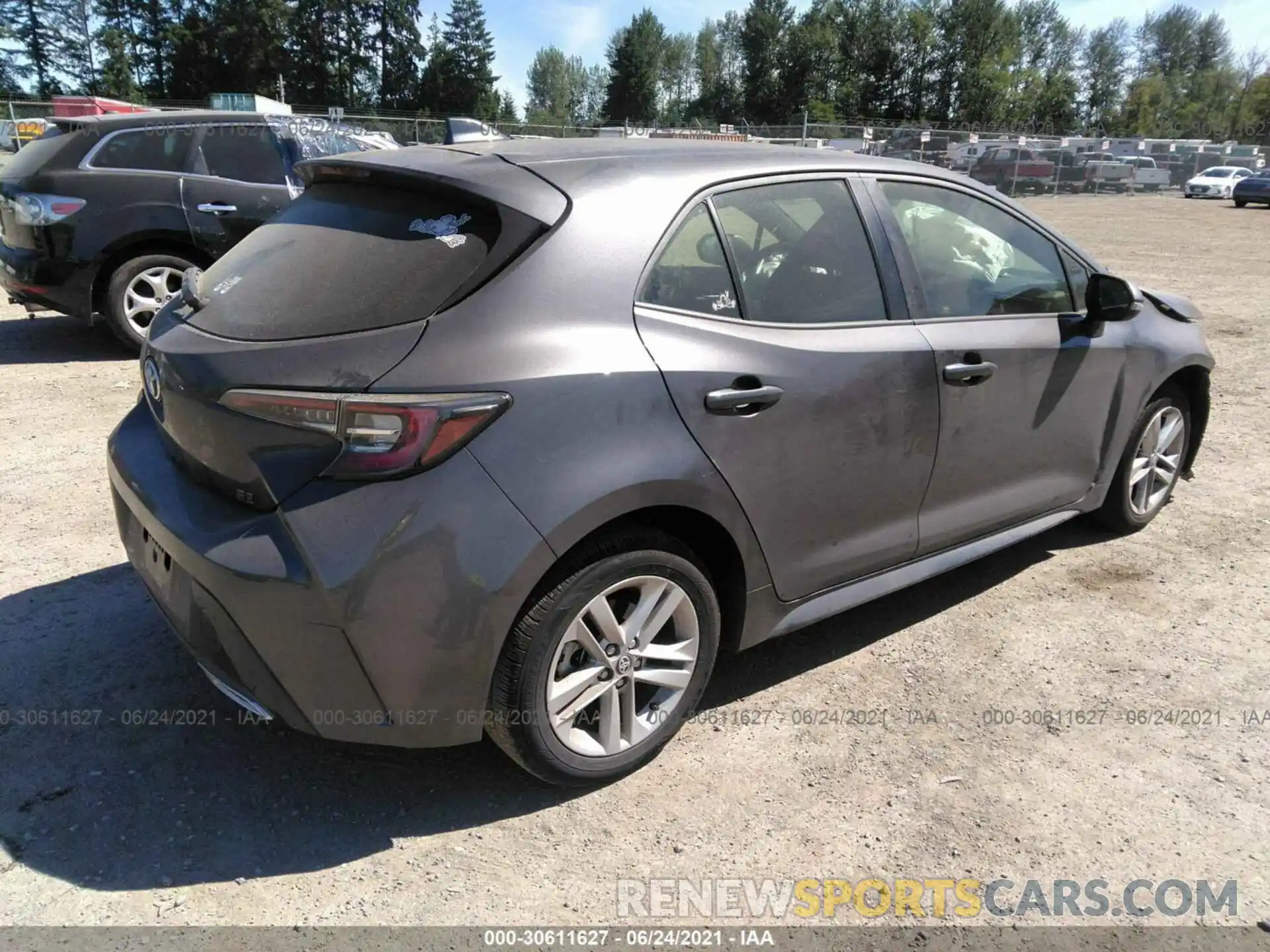 4 Photograph of a damaged car JTND4MBE5M3113786 TOYOTA COROLLA HATCHBACK 2021