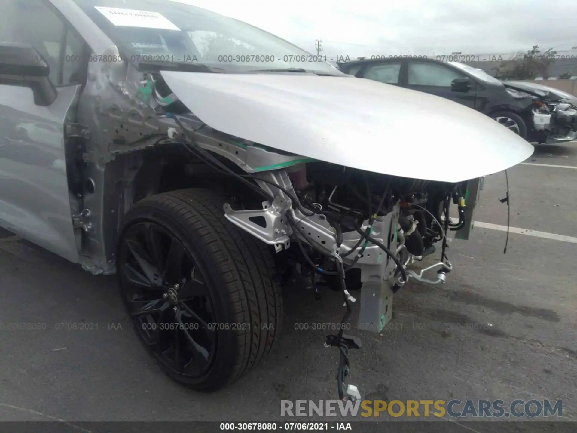 6 Photograph of a damaged car JTND4MBE5M3125114 TOYOTA COROLLA HATCHBACK 2021