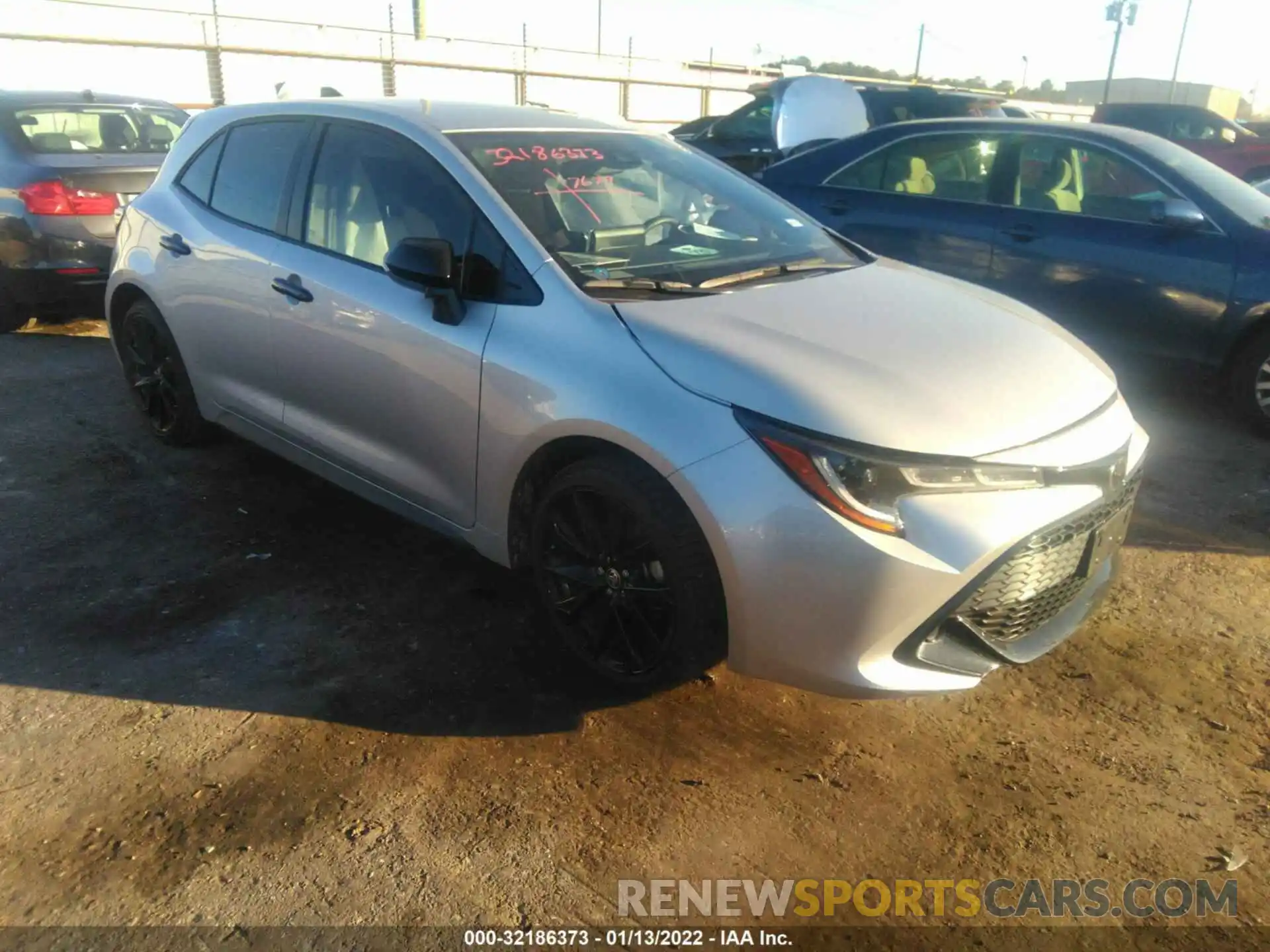 1 Photograph of a damaged car JTND4MBE6M3109746 TOYOTA COROLLA HATCHBACK 2021