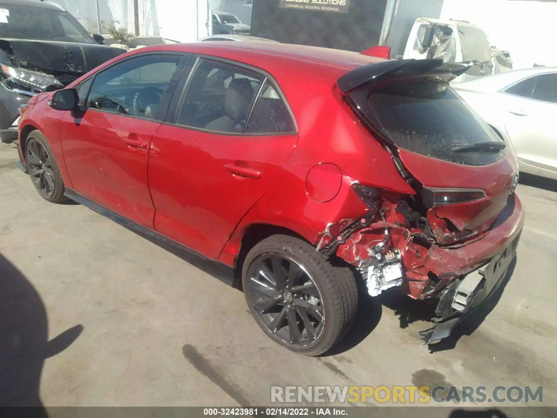 3 Photograph of a damaged car JTND4MBE6M3113182 TOYOTA COROLLA HATCHBACK 2021