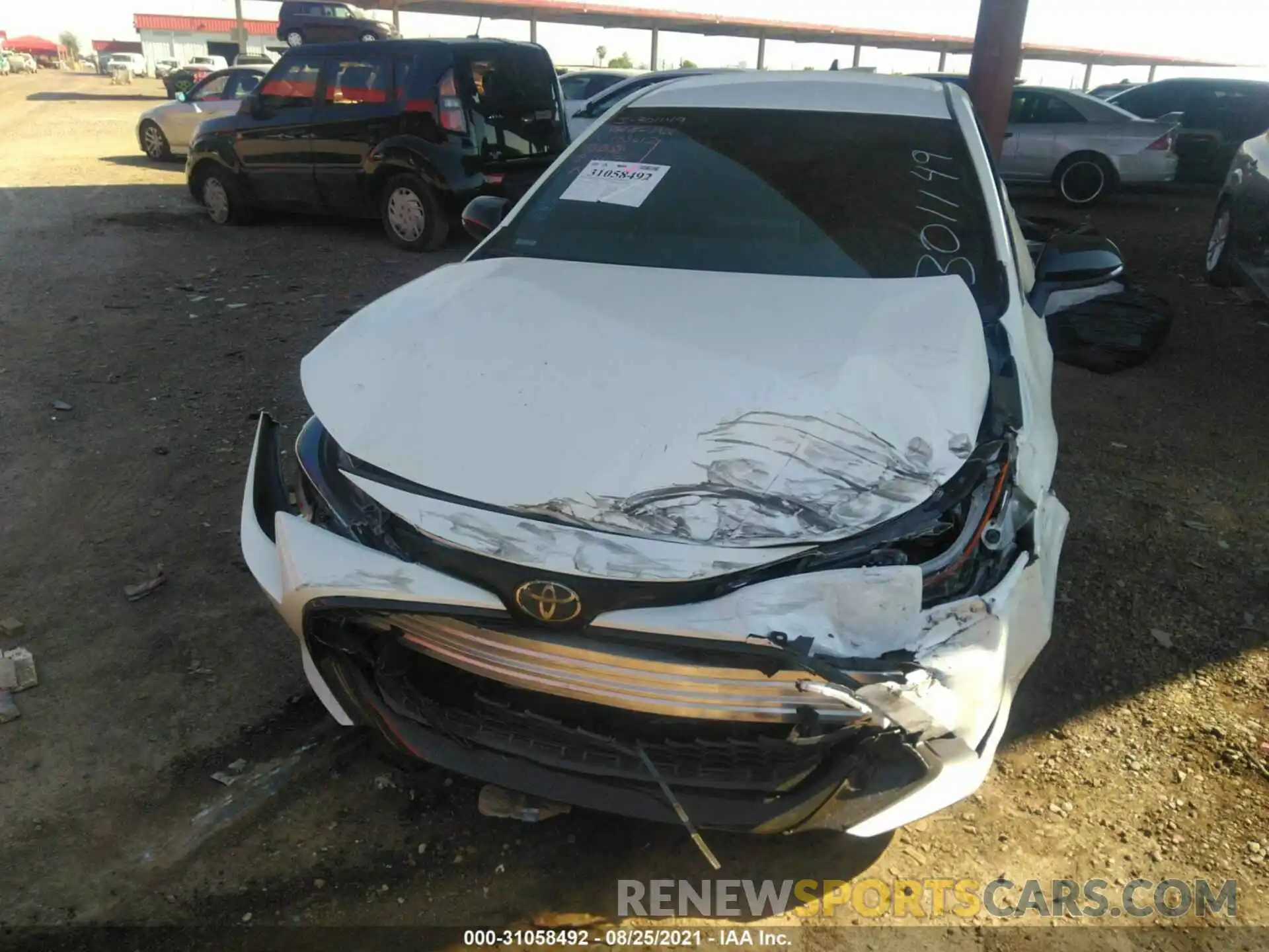 6 Photograph of a damaged car JTND4MBE6M3133612 TOYOTA COROLLA HATCHBACK 2021