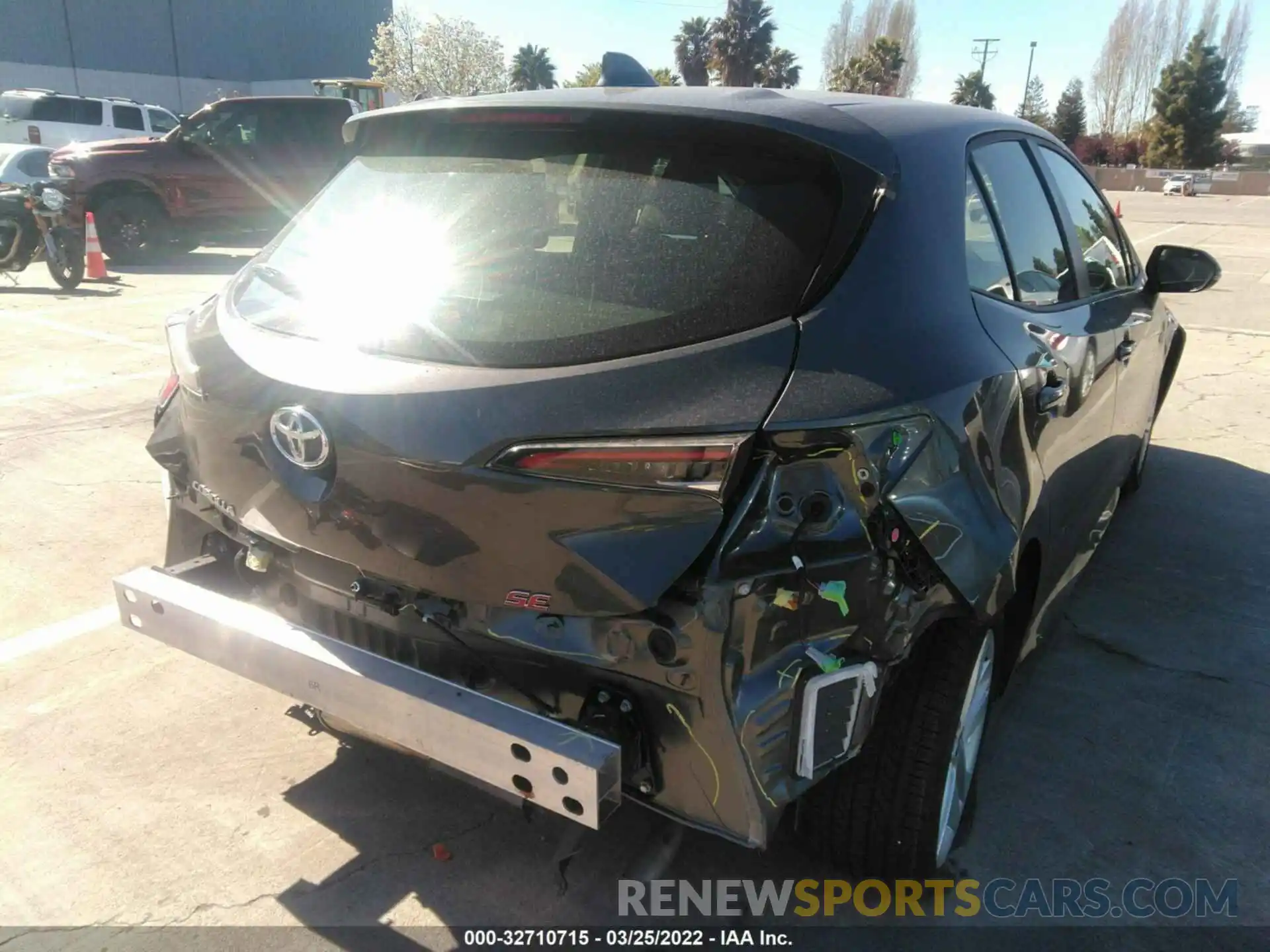 6 Photograph of a damaged car JTND4MBE6M3144271 TOYOTA COROLLA HATCHBACK 2021