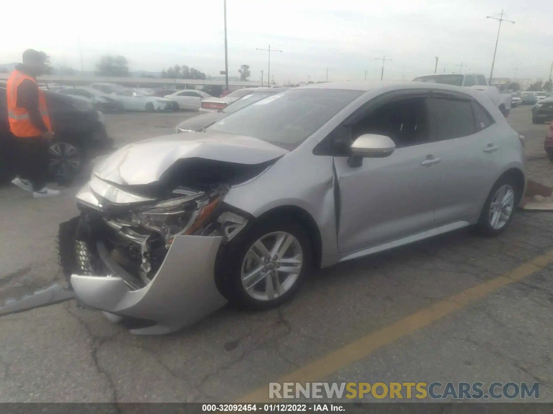 2 Photograph of a damaged car JTND4MBE7M3108198 TOYOTA COROLLA HATCHBACK 2021