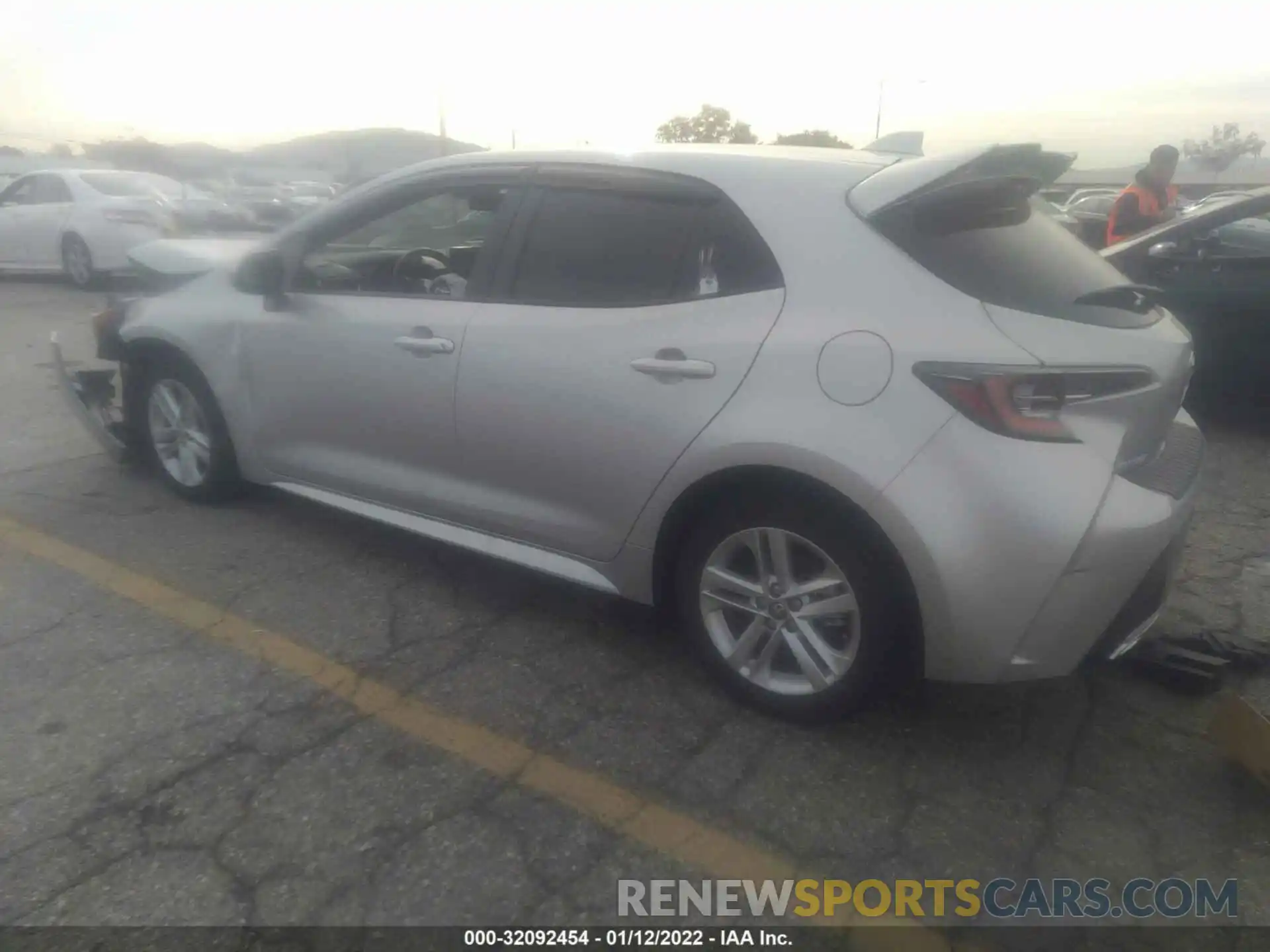 3 Photograph of a damaged car JTND4MBE7M3108198 TOYOTA COROLLA HATCHBACK 2021