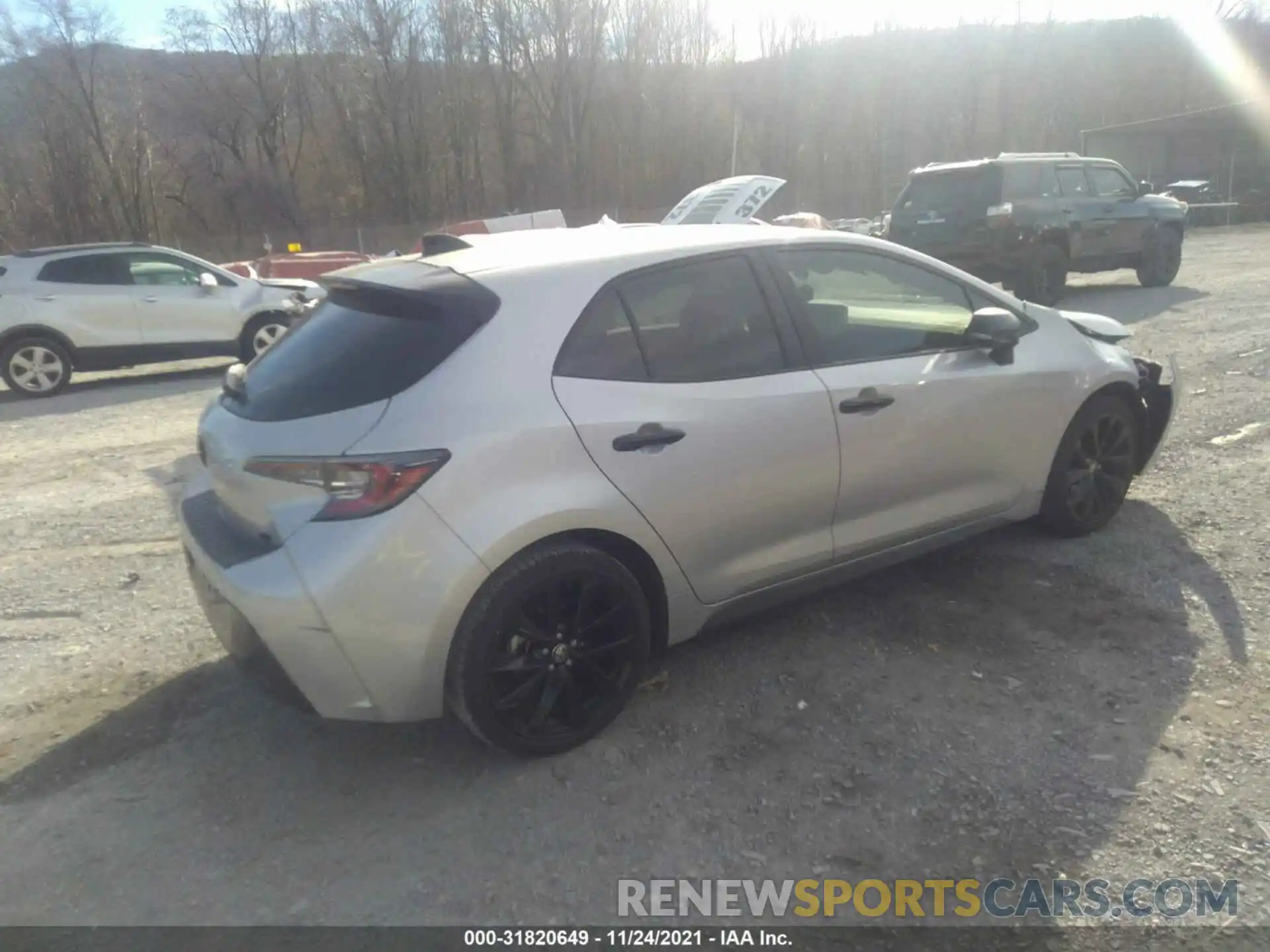 4 Photograph of a damaged car JTND4MBE7M3111344 TOYOTA COROLLA HATCHBACK 2021