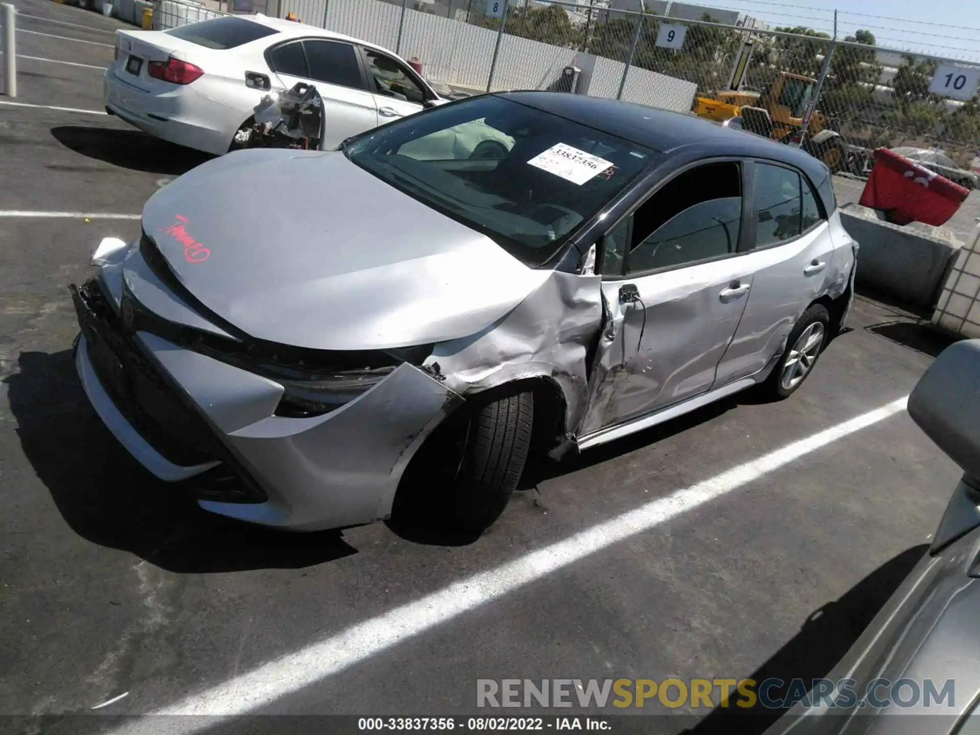 2 Photograph of a damaged car JTND4MBE7M3125650 TOYOTA COROLLA HATCHBACK 2021