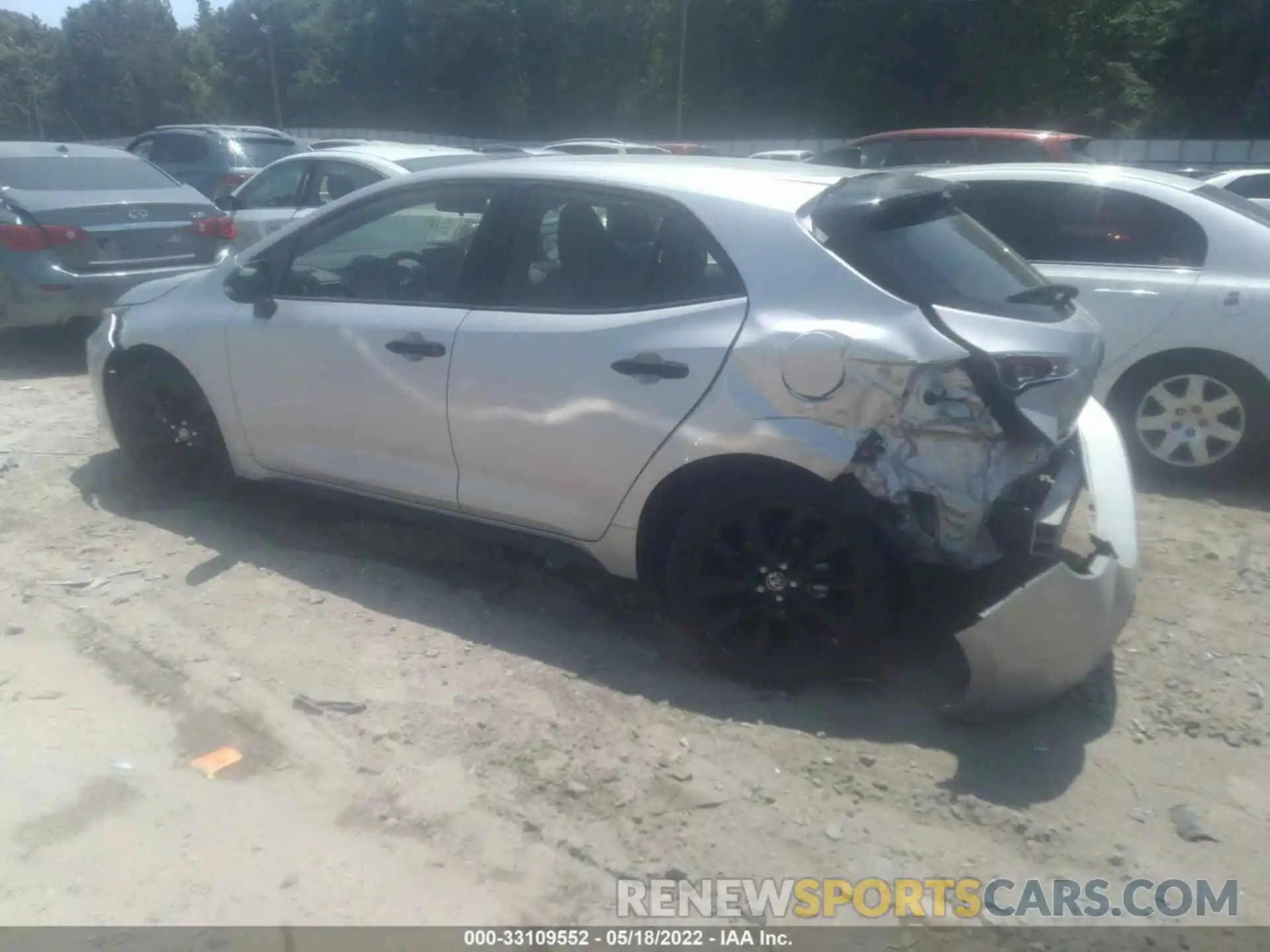 3 Photograph of a damaged car JTND4MBE8M3109988 TOYOTA COROLLA HATCHBACK 2021