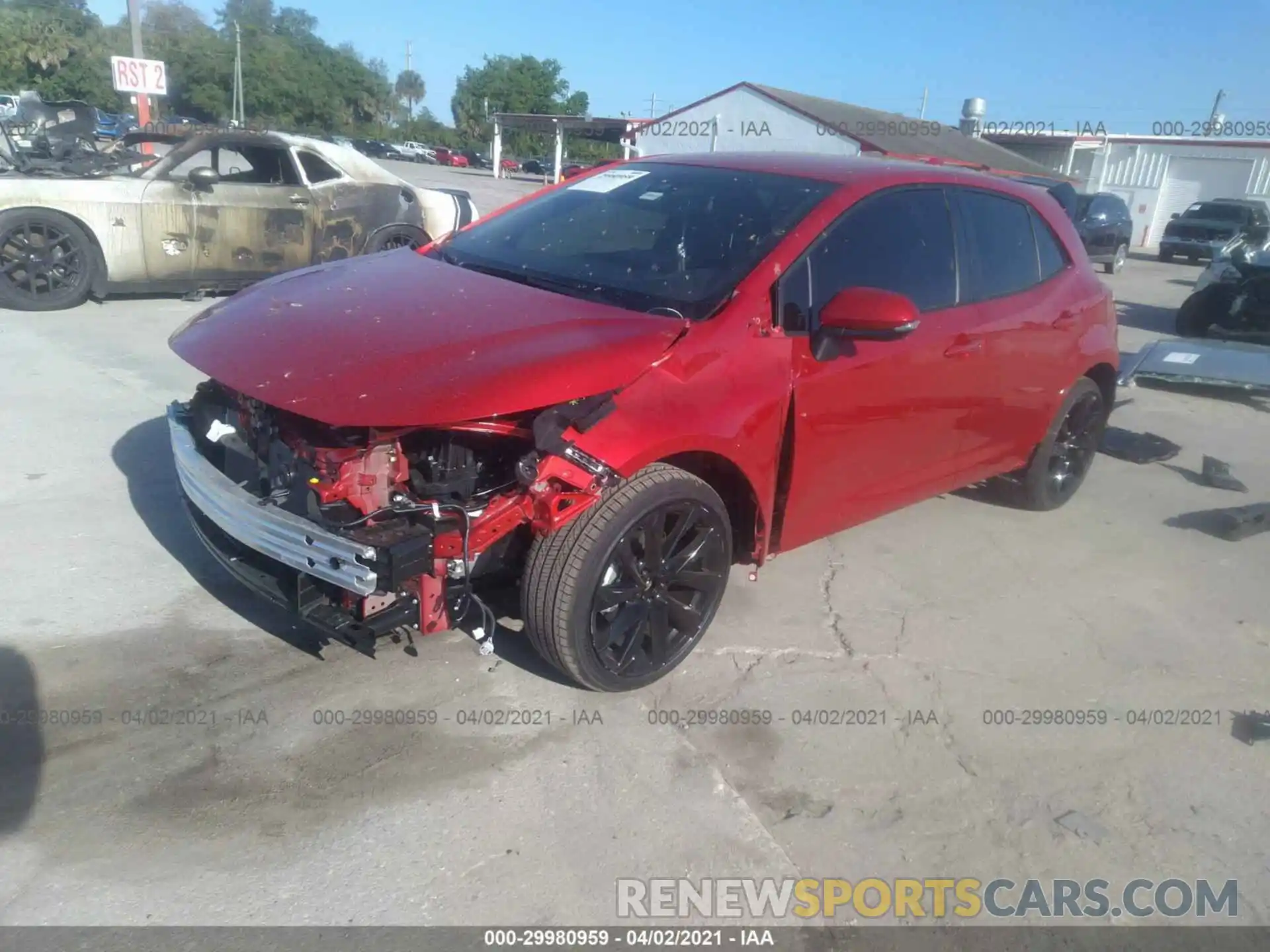 2 Photograph of a damaged car JTND4MBE8M3113779 TOYOTA COROLLA HATCHBACK 2021