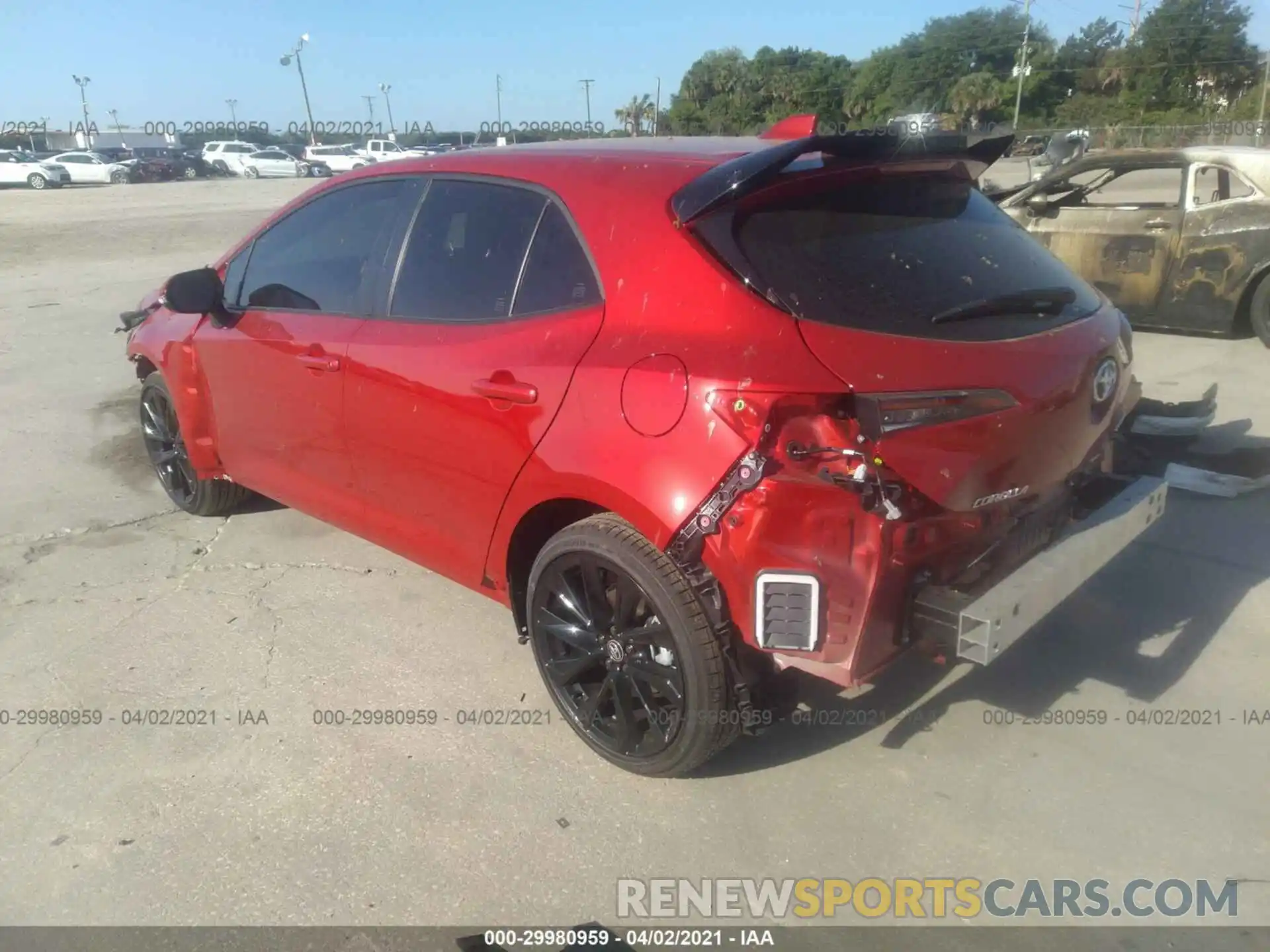 3 Photograph of a damaged car JTND4MBE8M3113779 TOYOTA COROLLA HATCHBACK 2021