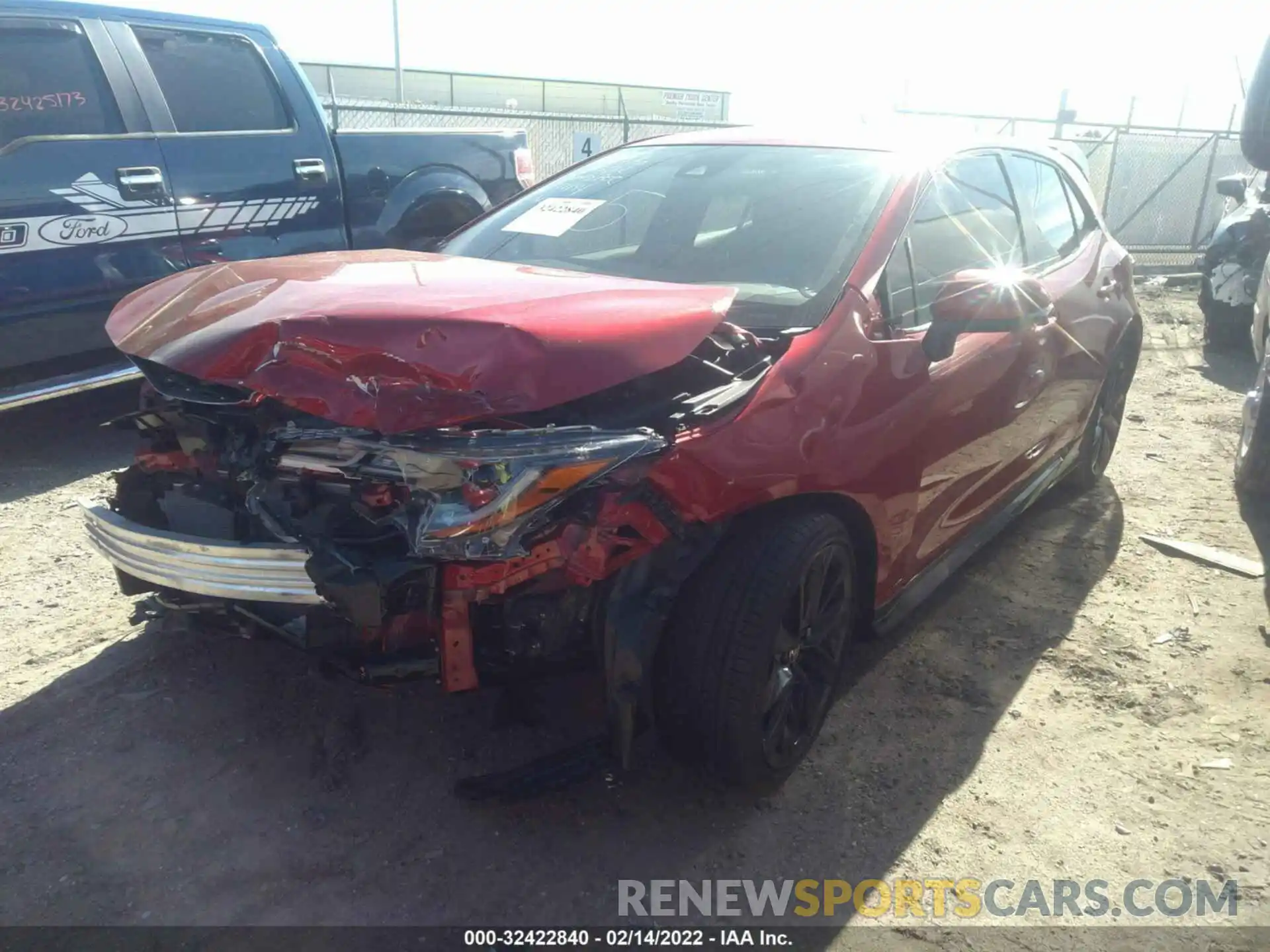 2 Photograph of a damaged car JTND4MBE8M3113944 TOYOTA COROLLA HATCHBACK 2021