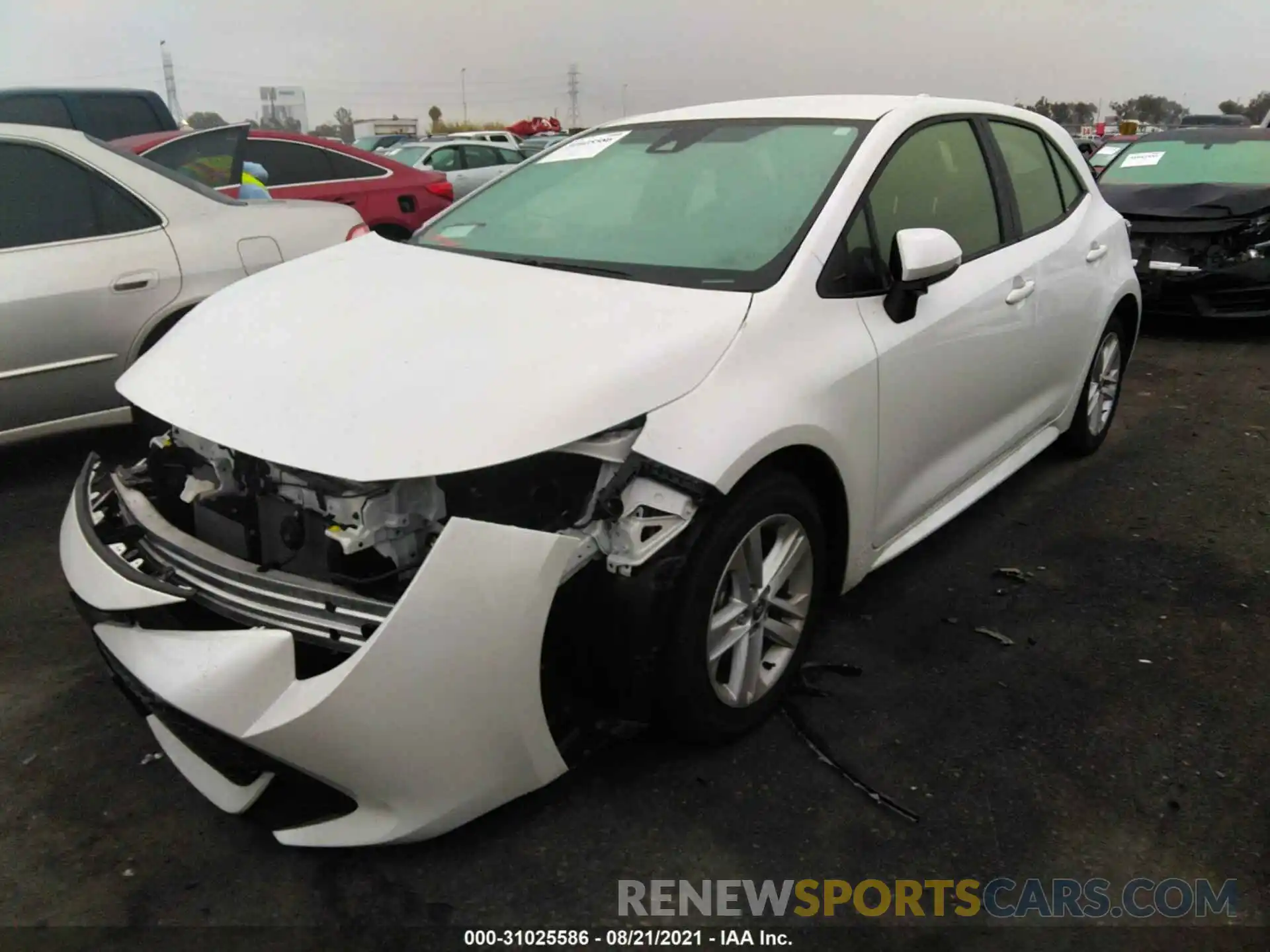 2 Photograph of a damaged car JTND4MBE8M3124281 TOYOTA COROLLA HATCHBACK 2021