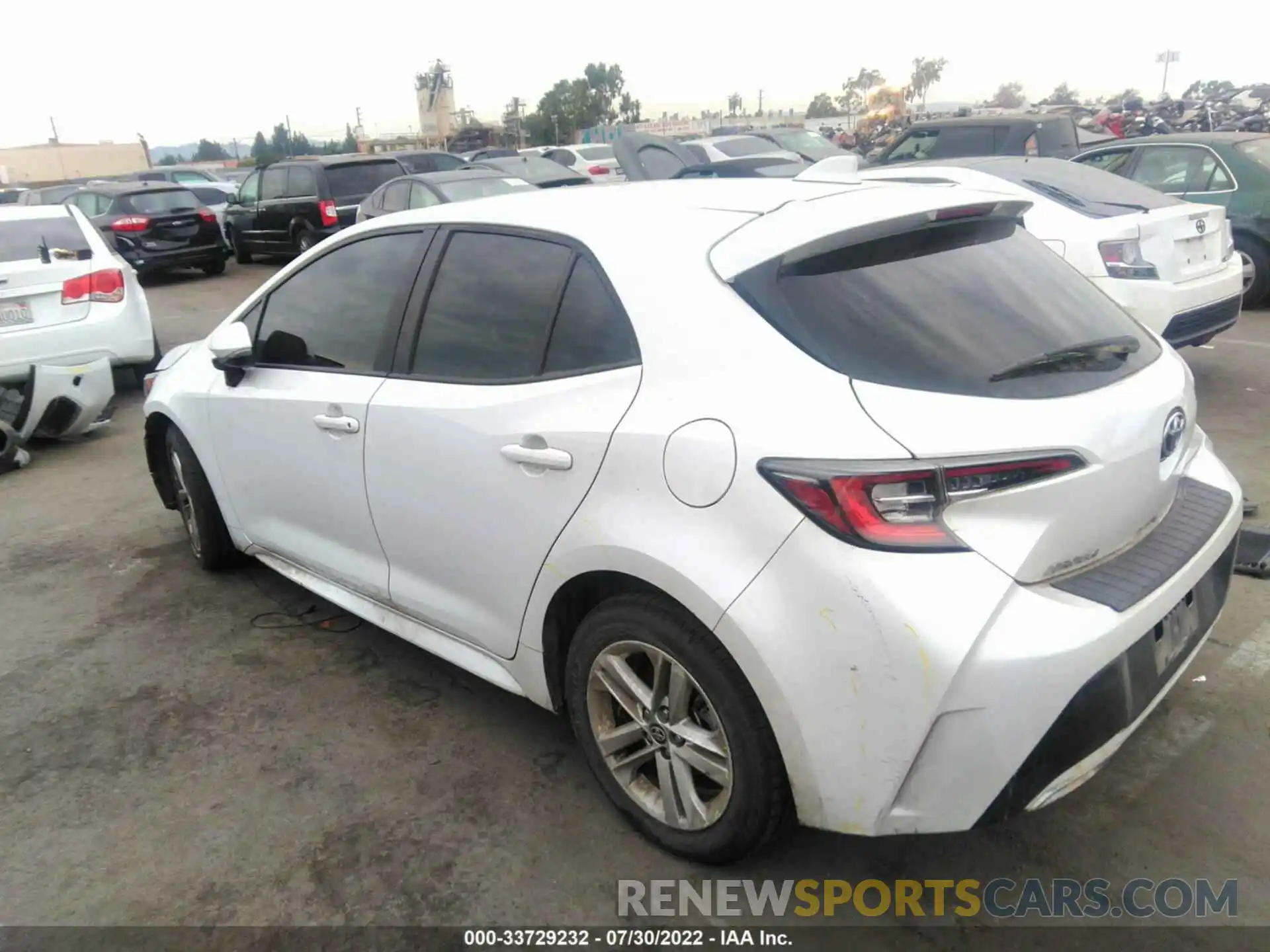 3 Photograph of a damaged car JTND4MBE9M3107697 TOYOTA COROLLA HATCHBACK 2021