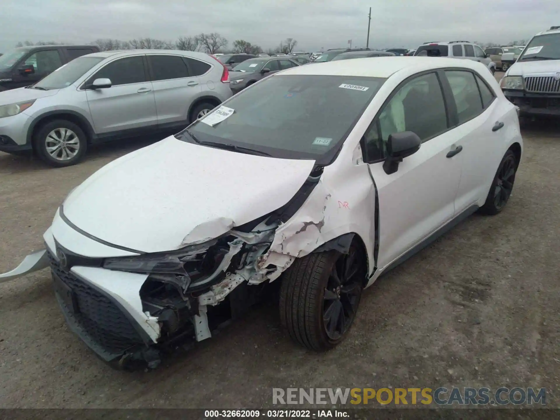 2 Photograph of a damaged car JTND4MBE9M3114312 TOYOTA COROLLA HATCHBACK 2021