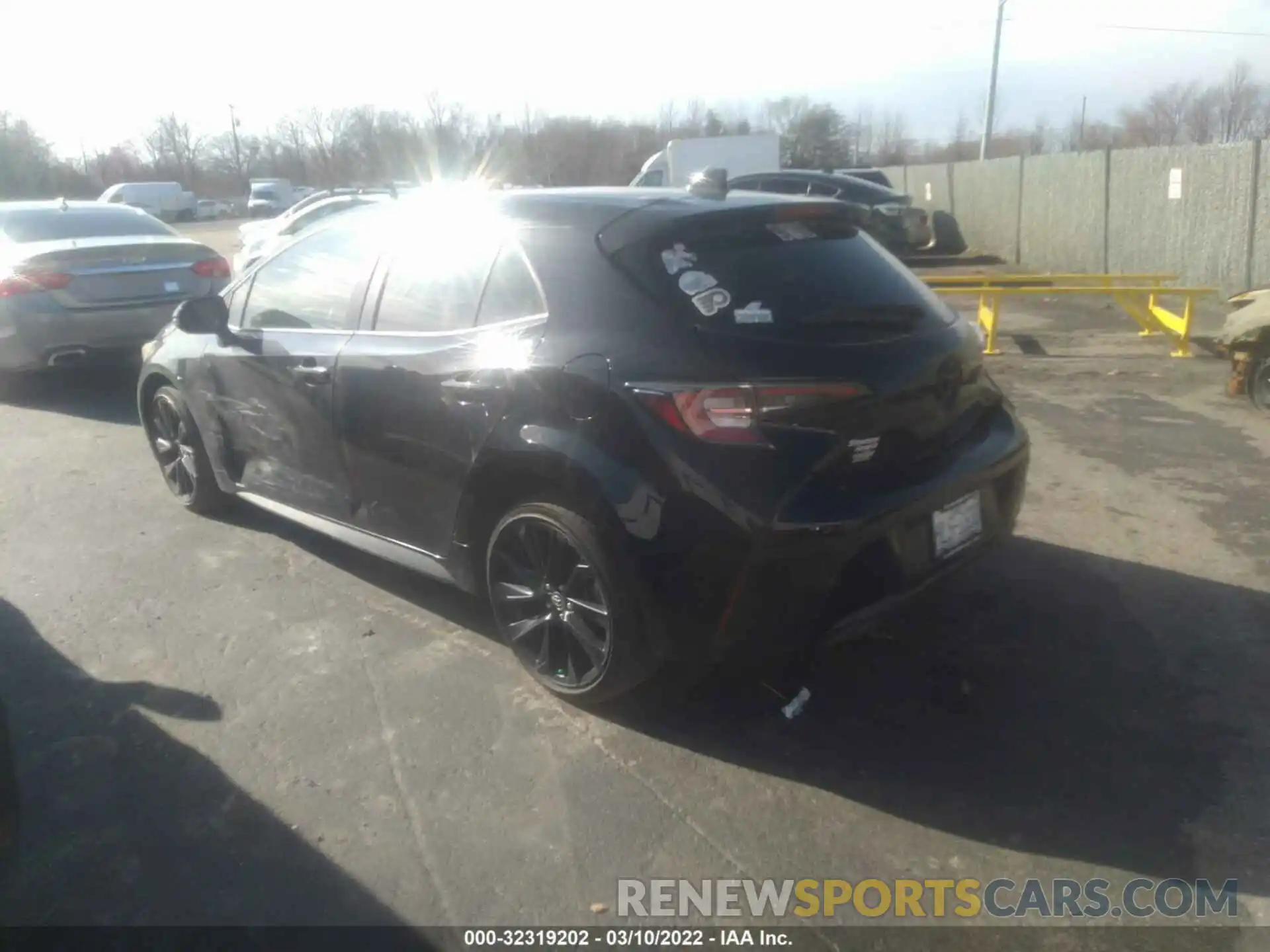 3 Photograph of a damaged car JTND4MBEXM3106879 TOYOTA COROLLA HATCHBACK 2021