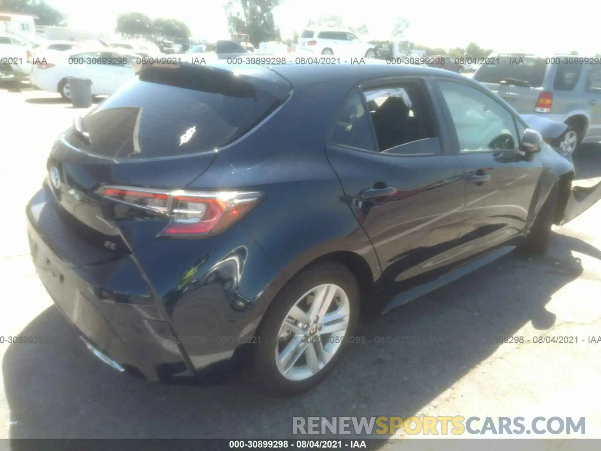 4 Photograph of a damaged car JTND4MBEXM3119292 TOYOTA COROLLA HATCHBACK 2021