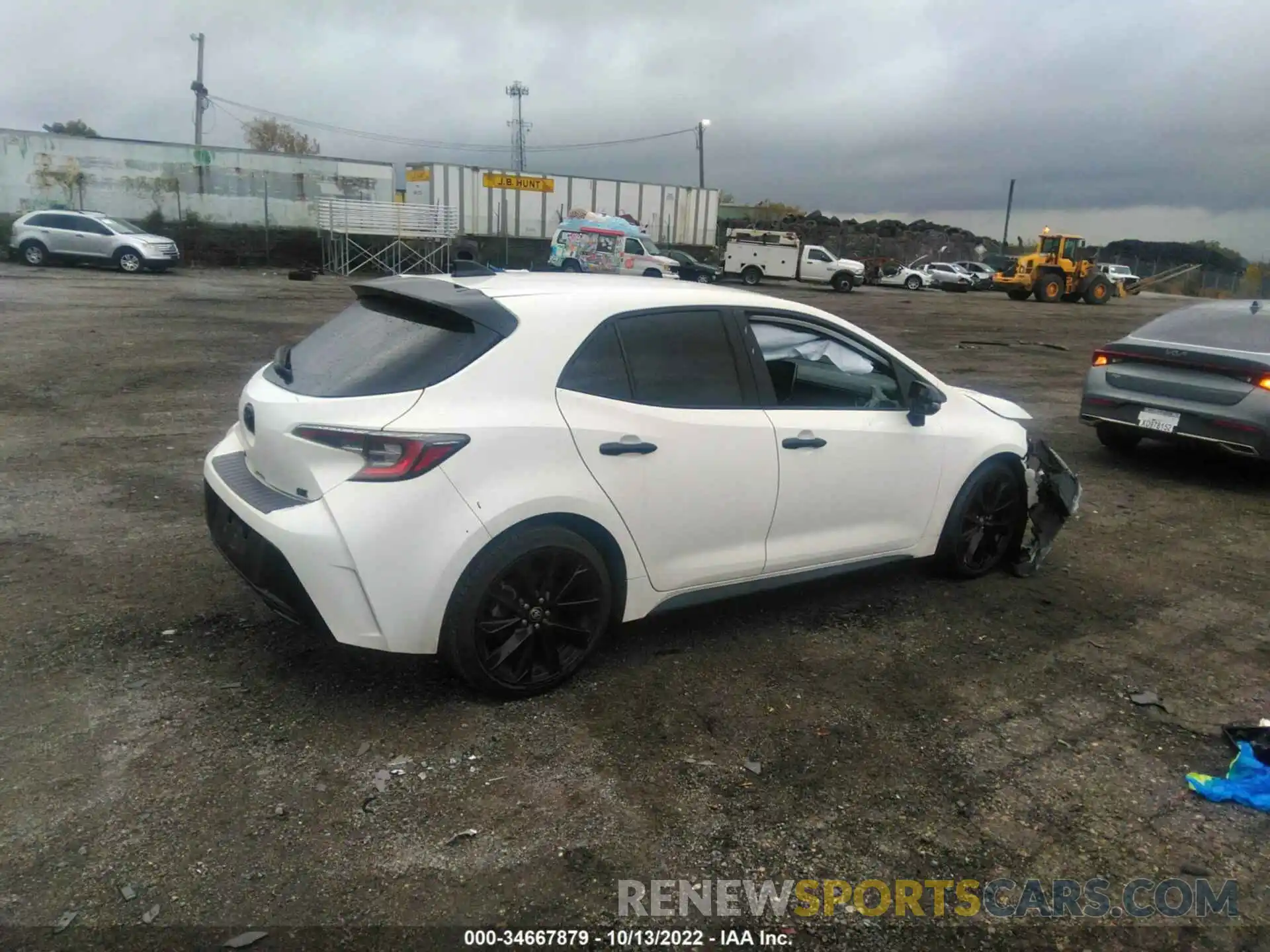 4 Photograph of a damaged car JTND4MBEXM3122502 TOYOTA COROLLA HATCHBACK 2021