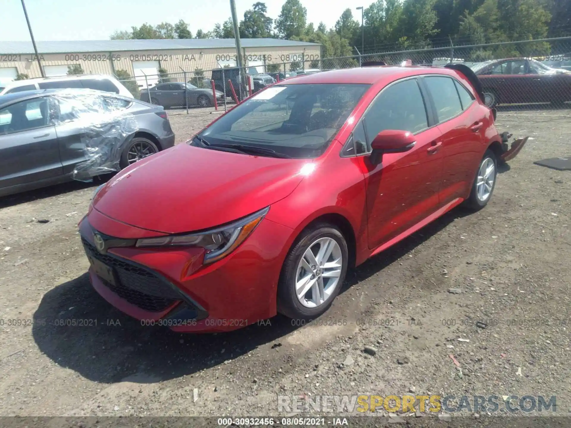 2 Photograph of a damaged car JTND4MBEXM3124606 TOYOTA COROLLA HATCHBACK 2021