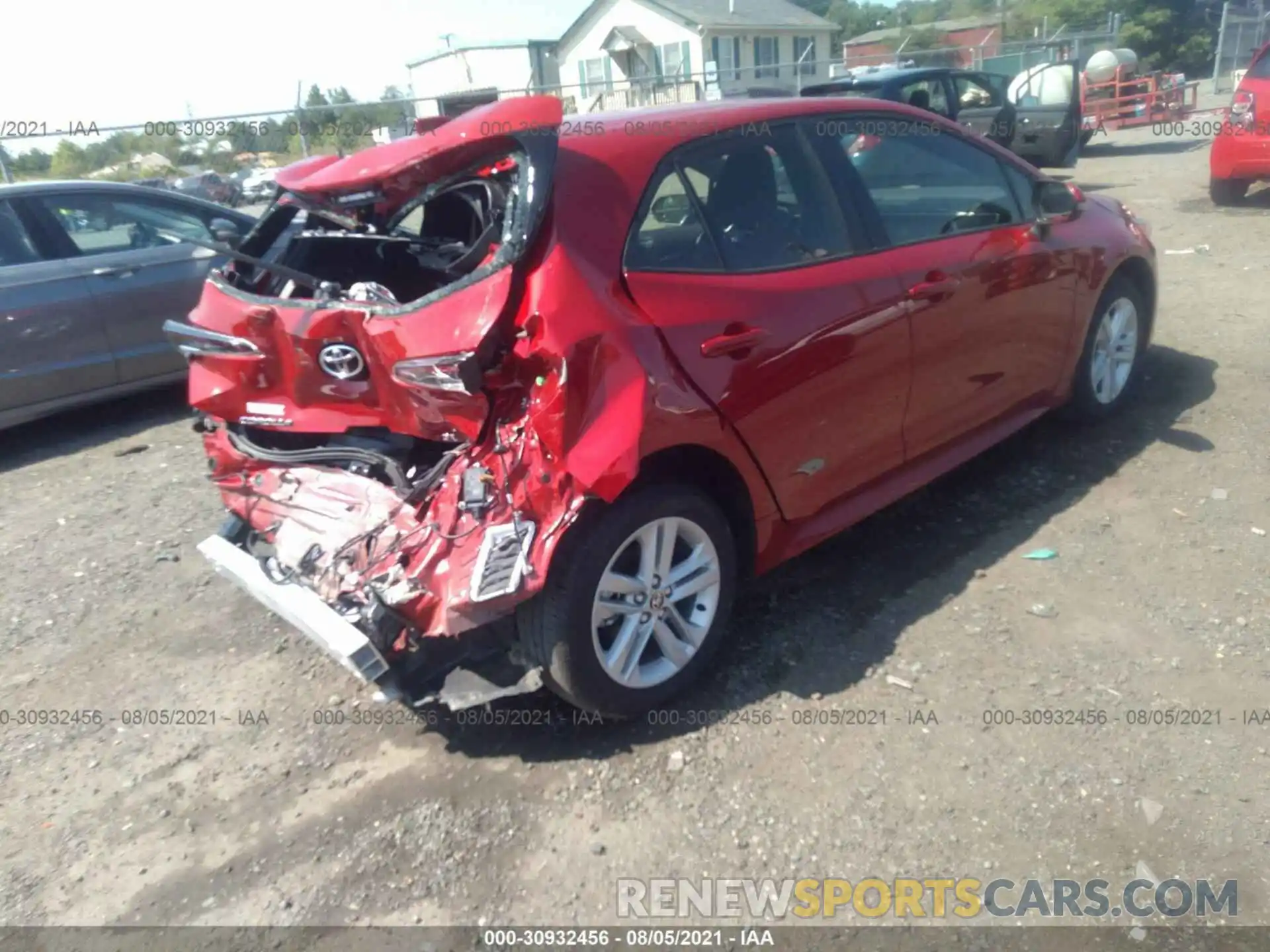 4 Photograph of a damaged car JTND4MBEXM3124606 TOYOTA COROLLA HATCHBACK 2021