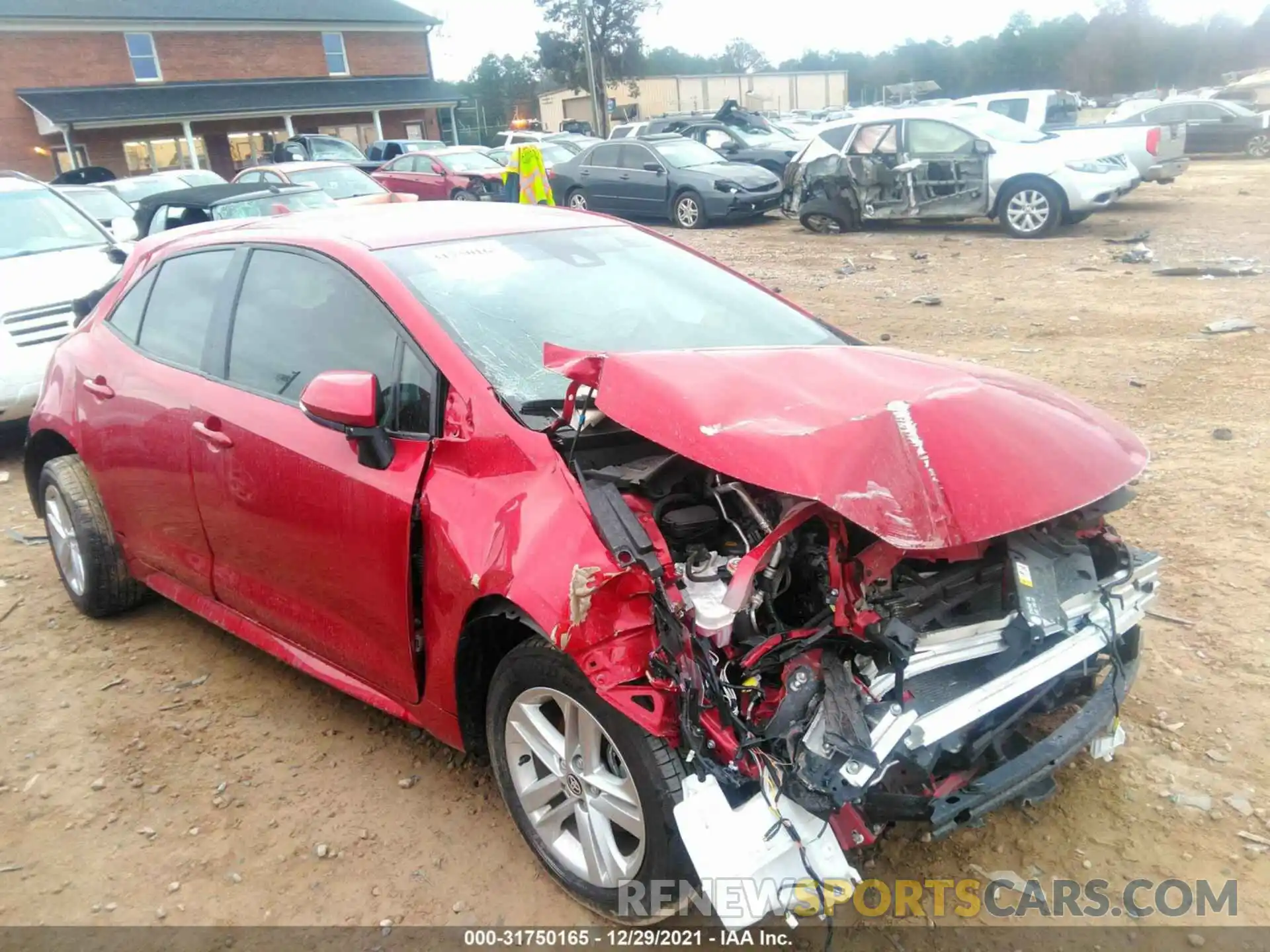 1 Photograph of a damaged car JTND4MBEXM3127182 TOYOTA COROLLA HATCHBACK 2021