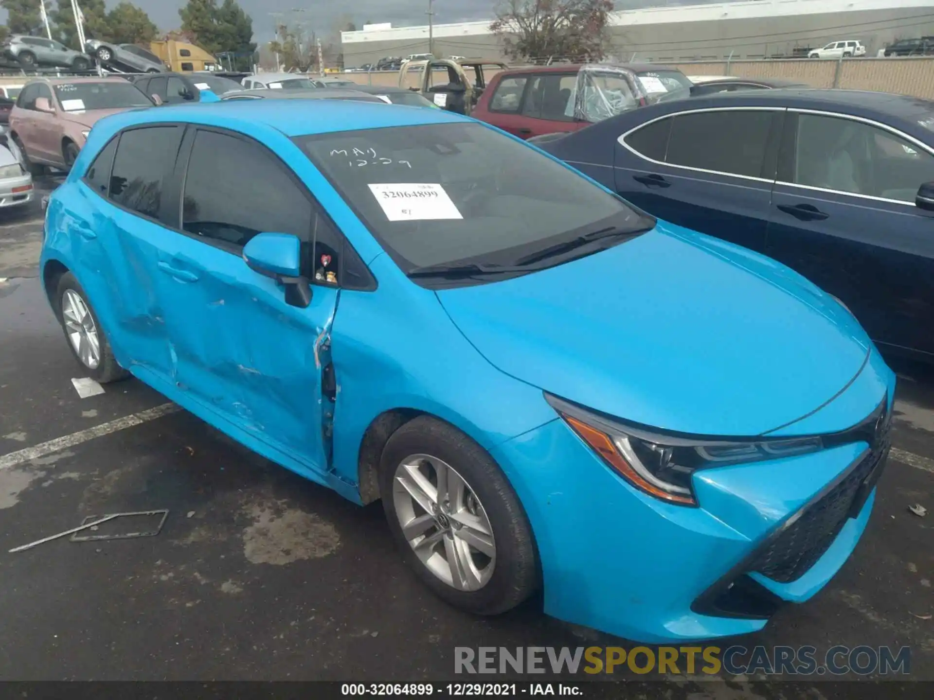 1 Photograph of a damaged car JTND4MBEXM3135749 TOYOTA COROLLA HATCHBACK 2021