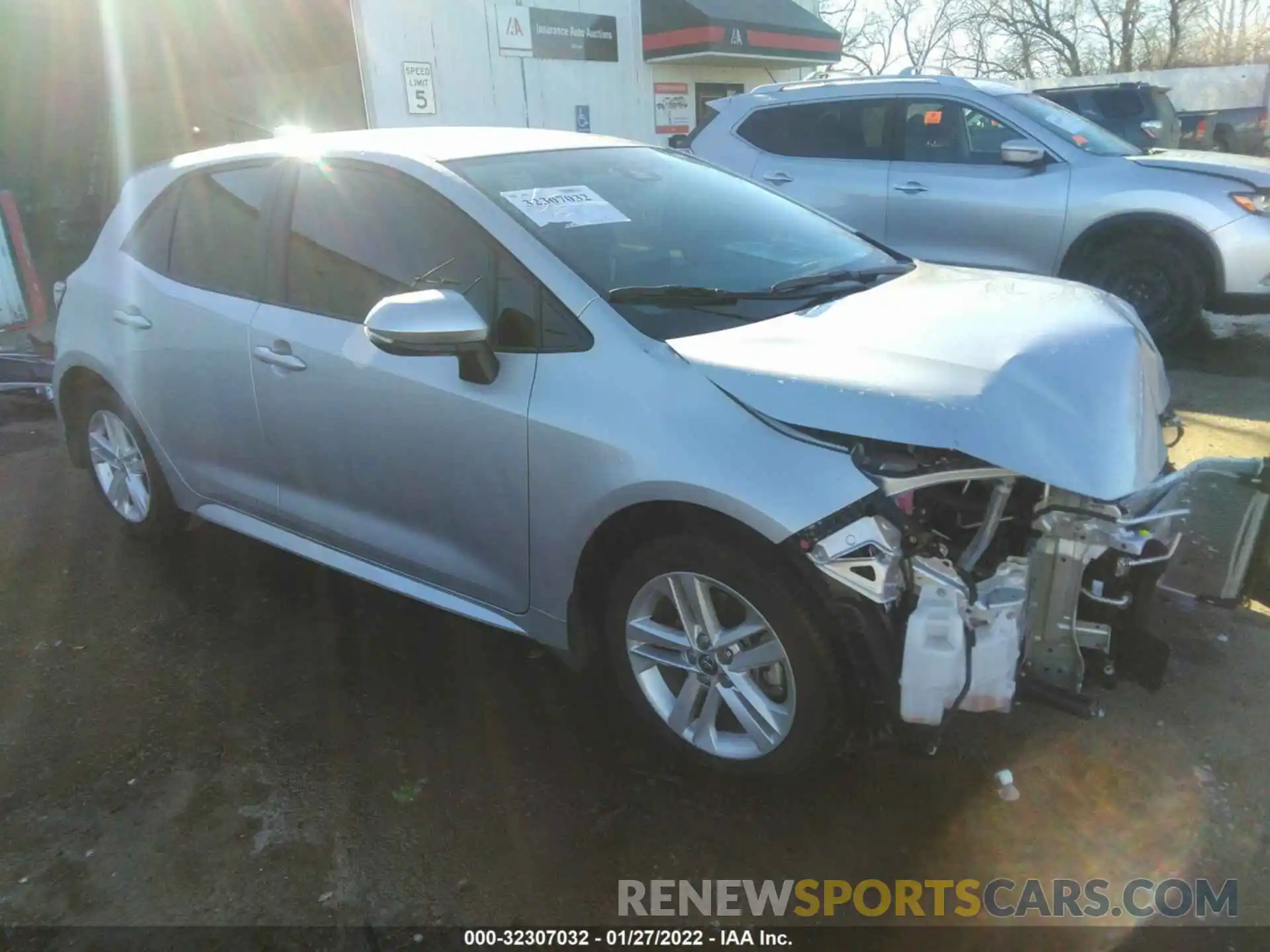 1 Photograph of a damaged car JTND4MBEXM3136836 TOYOTA COROLLA HATCHBACK 2021