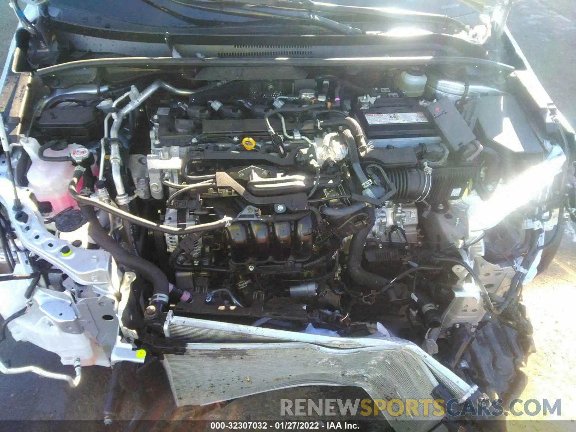 10 Photograph of a damaged car JTND4MBEXM3136836 TOYOTA COROLLA HATCHBACK 2021