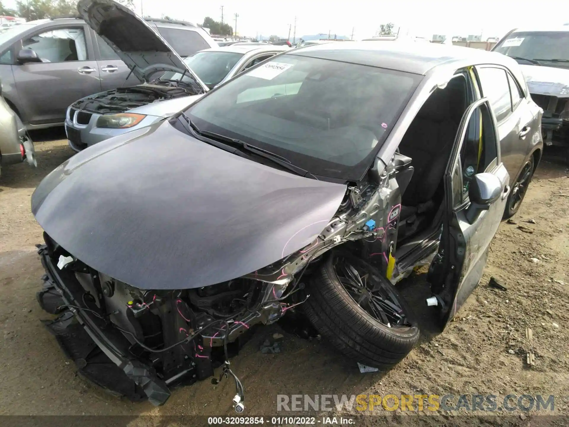 2 Photograph of a damaged car JTND4MBEXM3140773 TOYOTA COROLLA HATCHBACK 2021