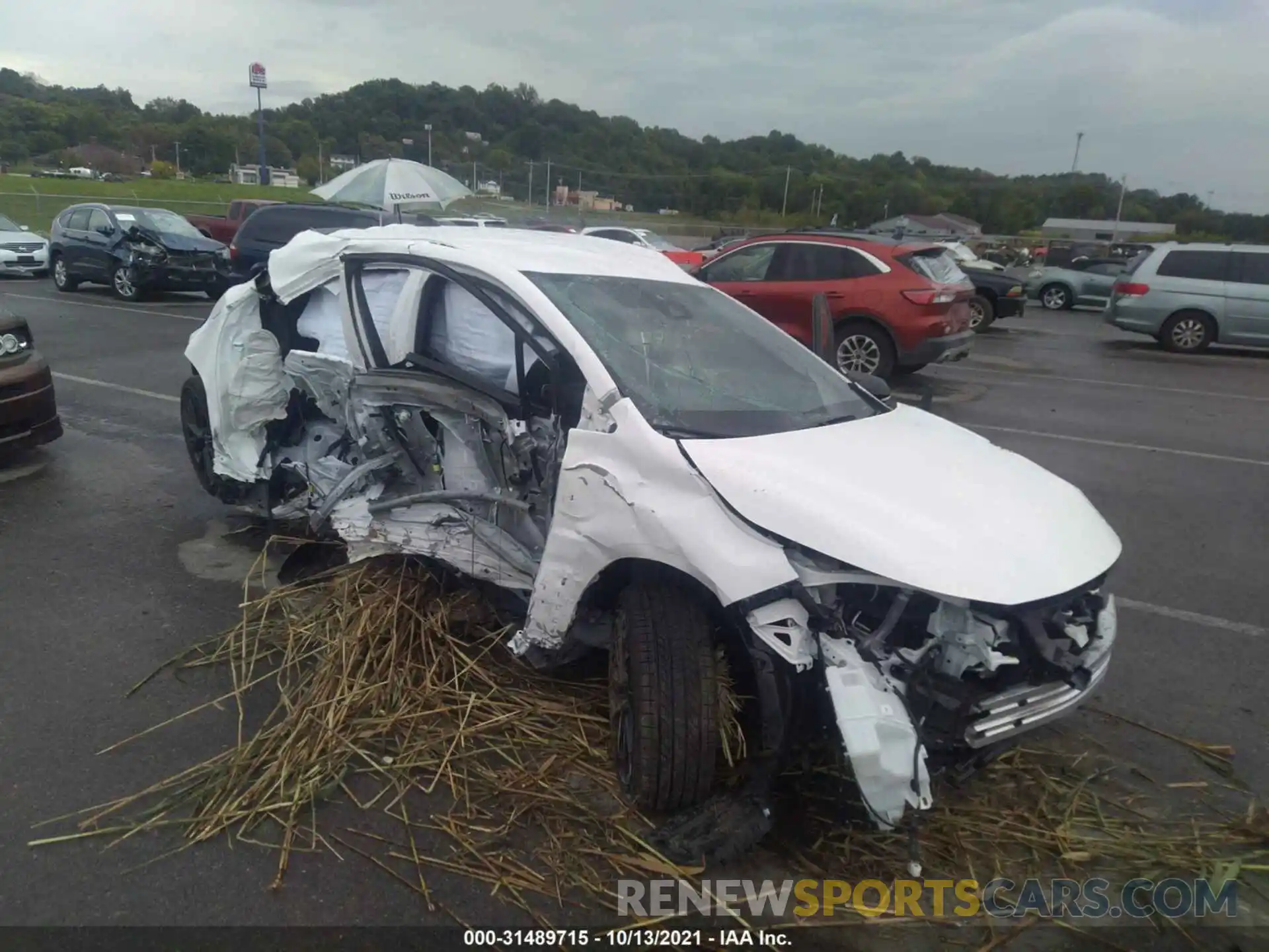 6 Photograph of a damaged car JTND4MBE0N3147748 TOYOTA COROLLA HATCHBACK 2022