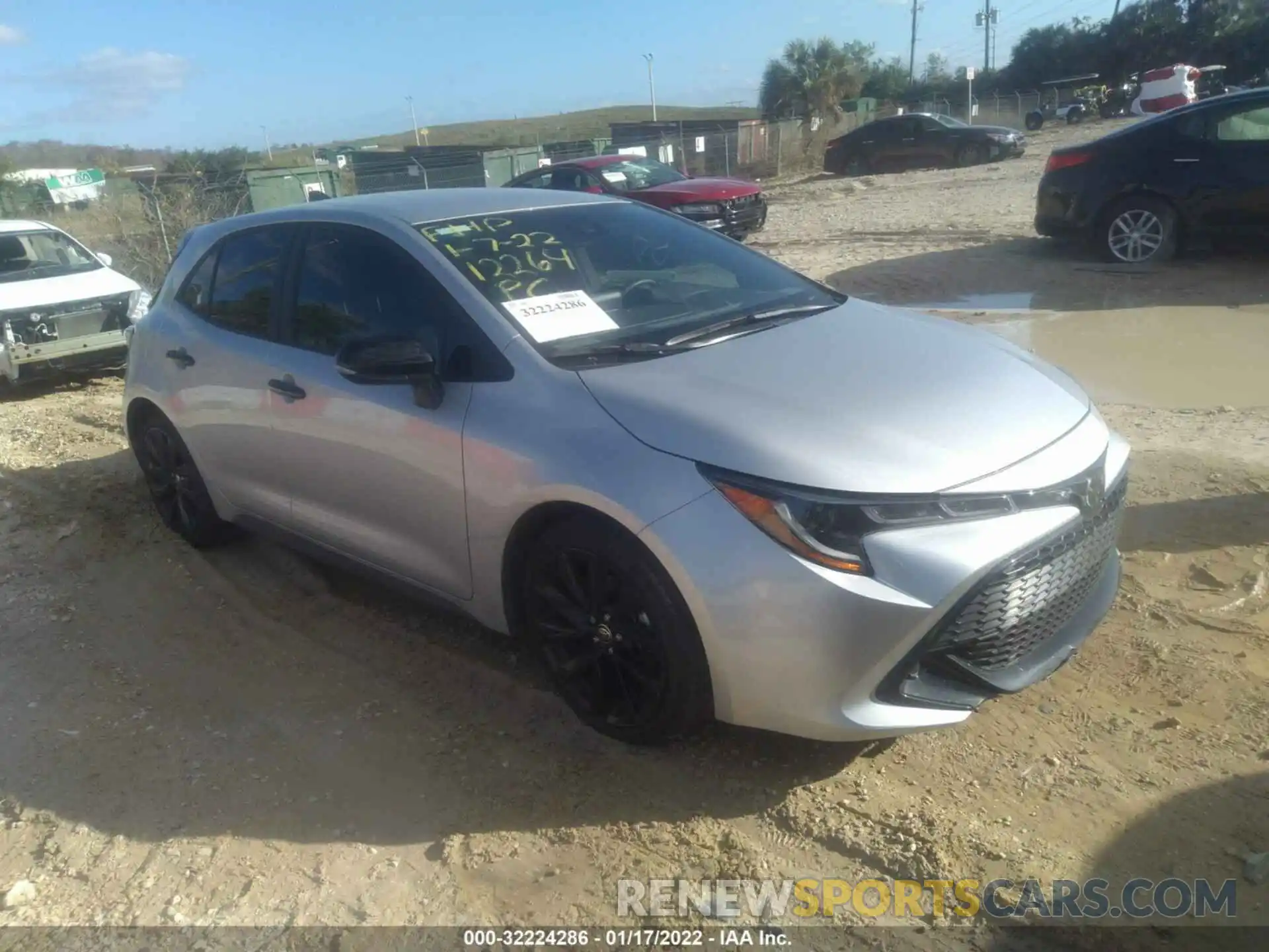 1 Photograph of a damaged car JTND4MBE0N3155011 TOYOTA COROLLA HATCHBACK 2022