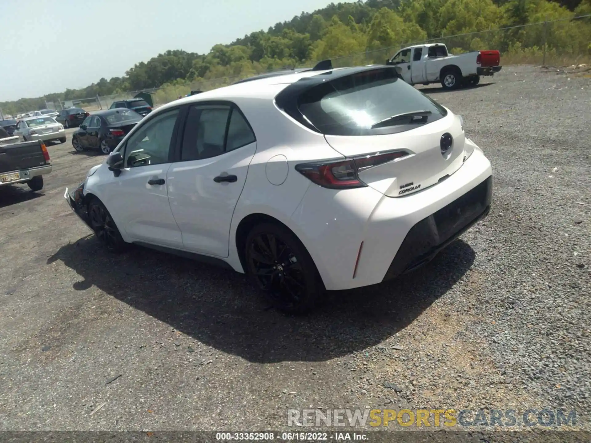 3 Photograph of a damaged car JTND4MBE1N3169919 TOYOTA COROLLA HATCHBACK 2022