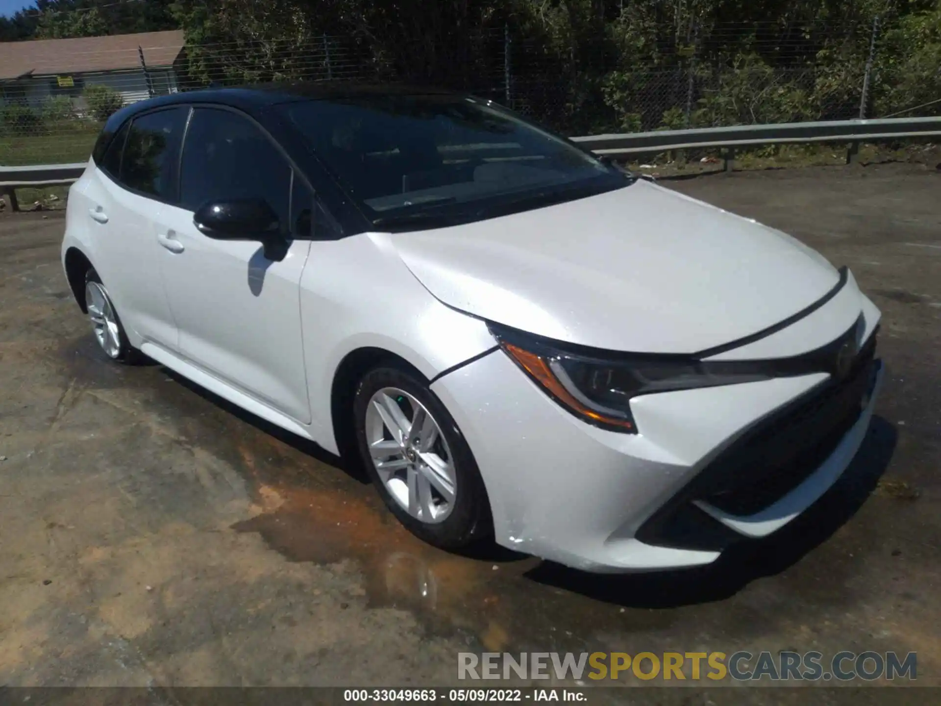 1 Photograph of a damaged car JTND4MBE2N3150408 TOYOTA COROLLA HATCHBACK 2022