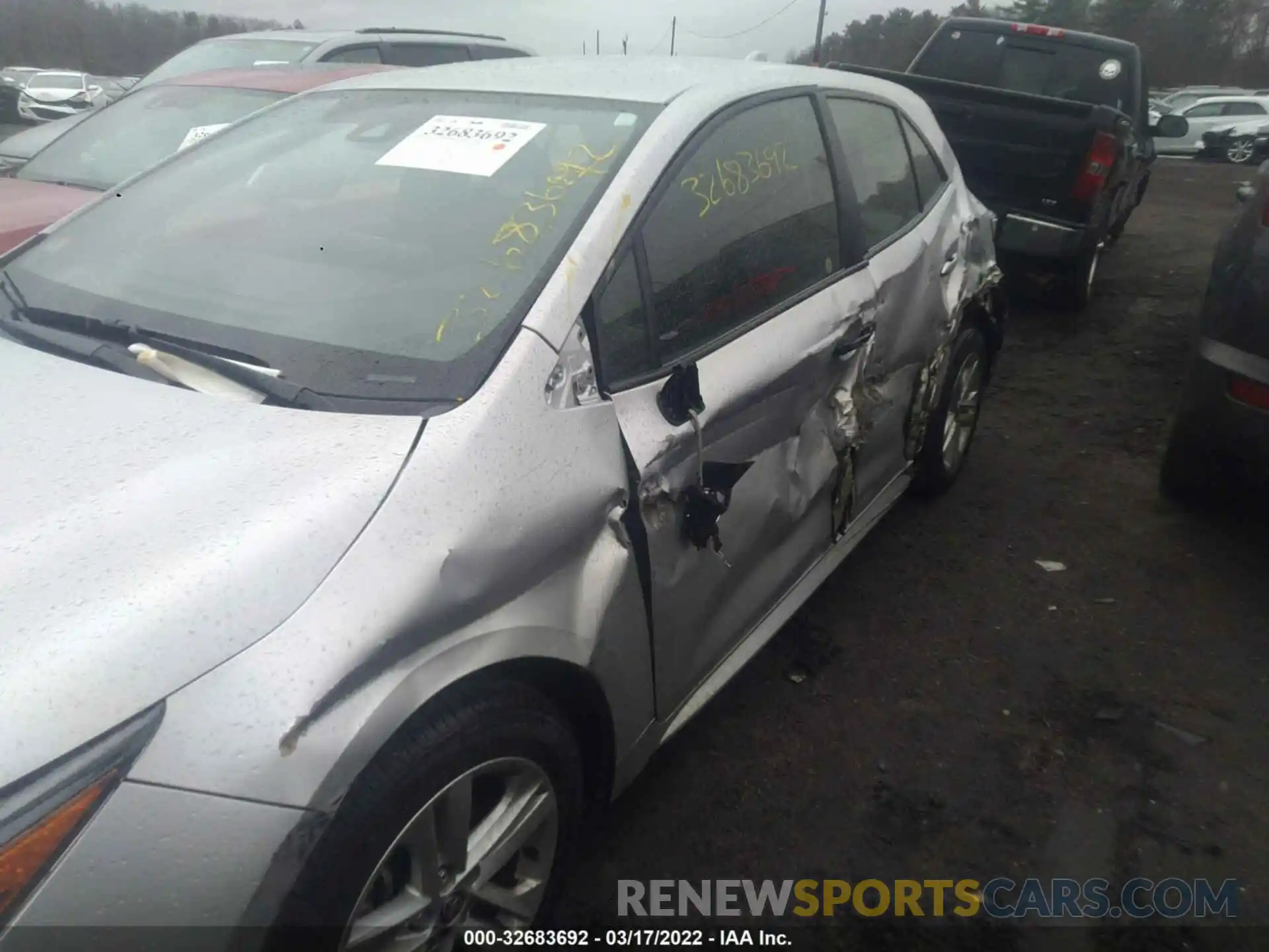 6 Photograph of a damaged car JTND4MBE2N3151817 TOYOTA COROLLA HATCHBACK 2022