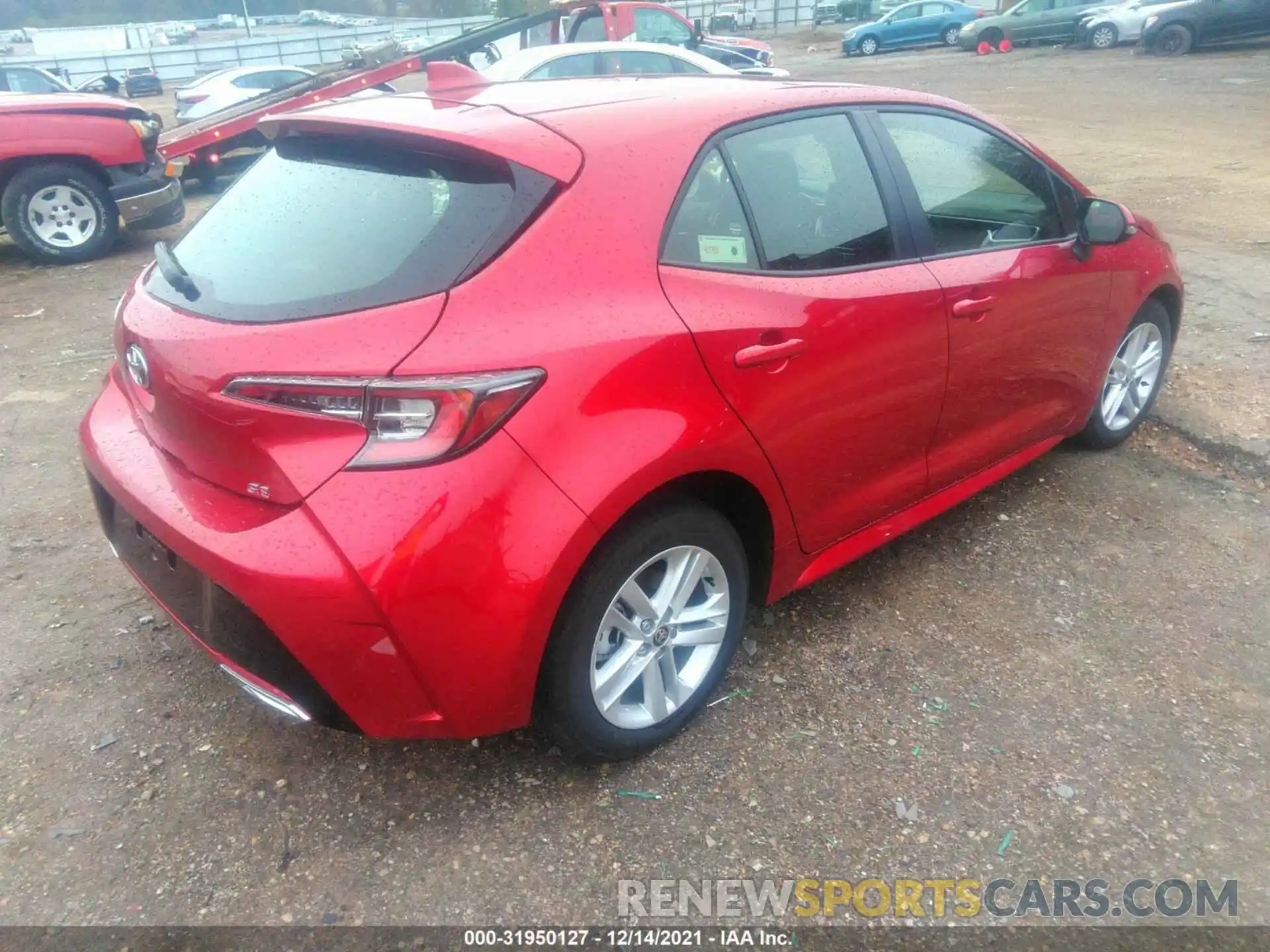 4 Photograph of a damaged car JTND4MBE4N3153701 TOYOTA COROLLA HATCHBACK 2022