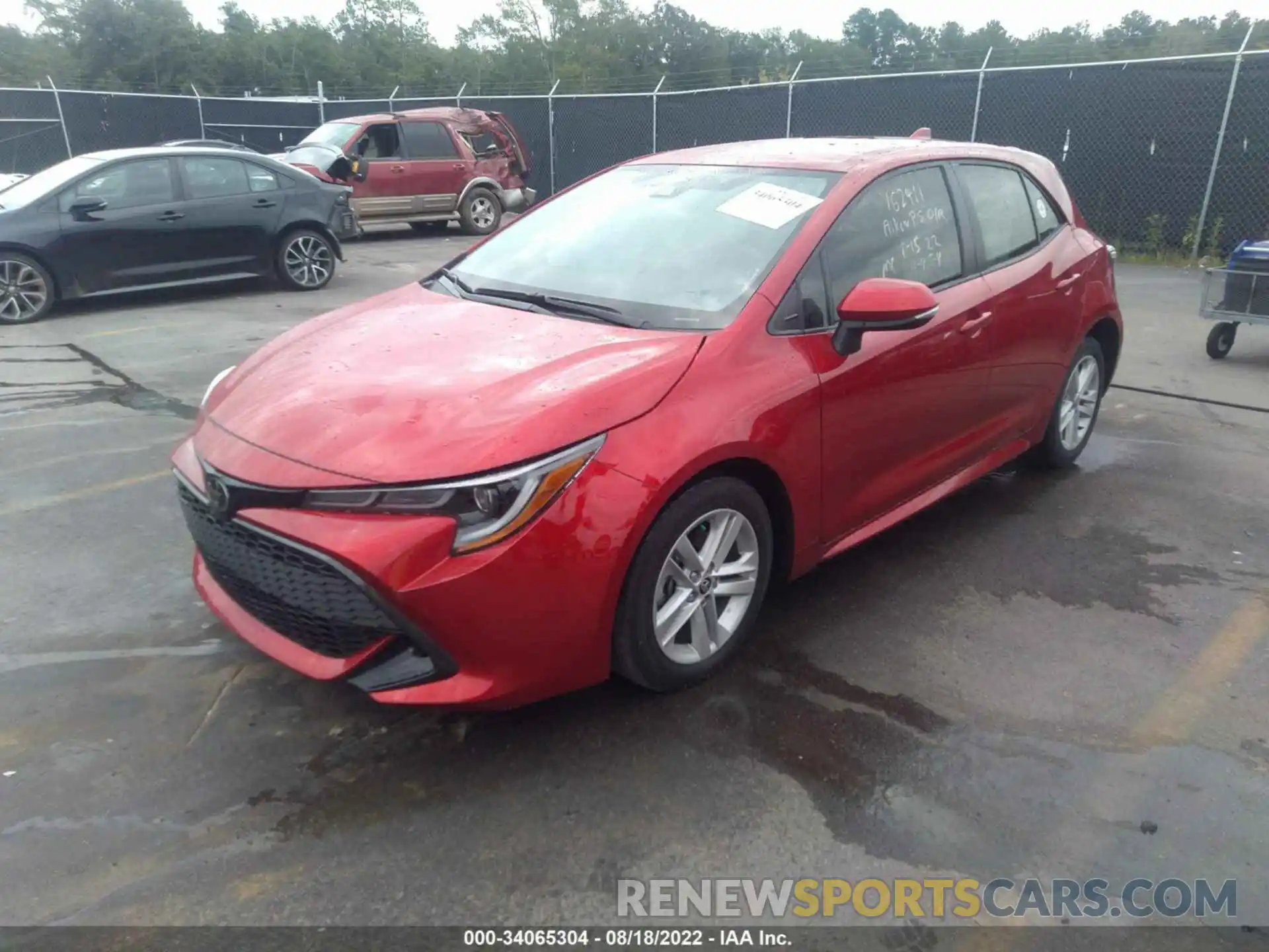 2 Photograph of a damaged car JTND4MBE4N3169476 TOYOTA COROLLA HATCHBACK 2022