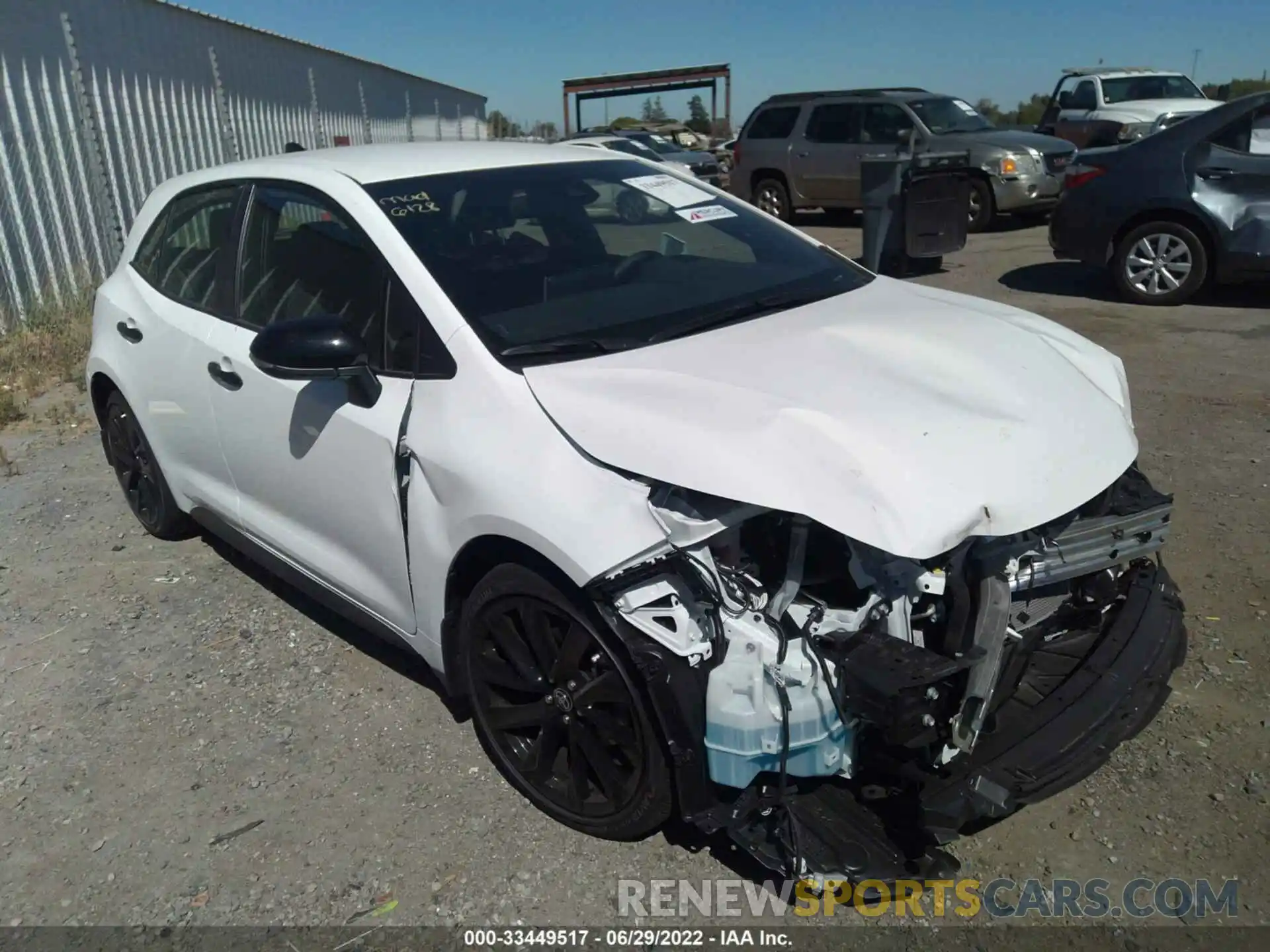 1 Photograph of a damaged car JTND4MBE6N3172881 TOYOTA COROLLA HATCHBACK 2022