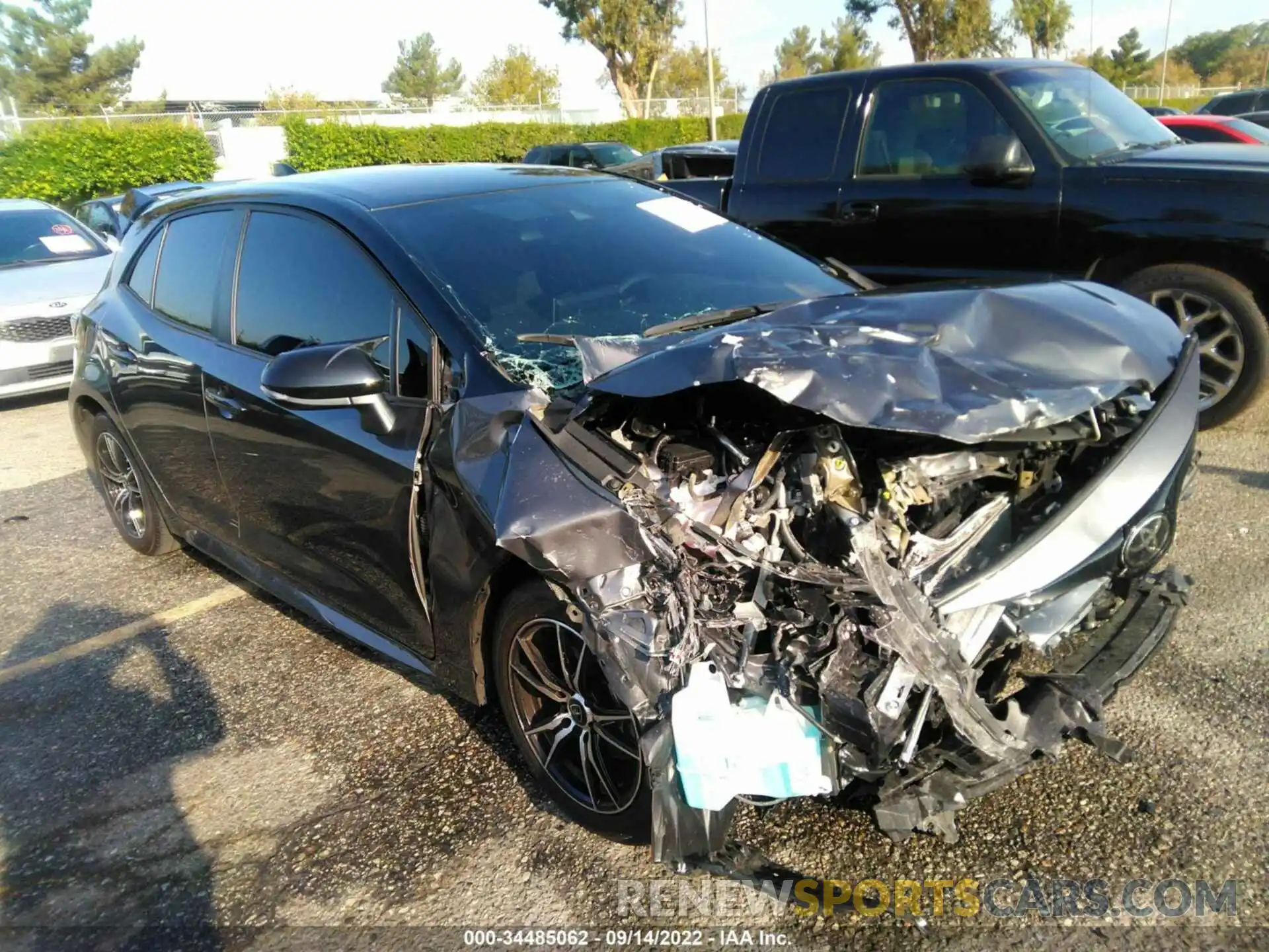 1 Photograph of a damaged car JTND4MBE8N3155449 TOYOTA COROLLA HATCHBACK 2022