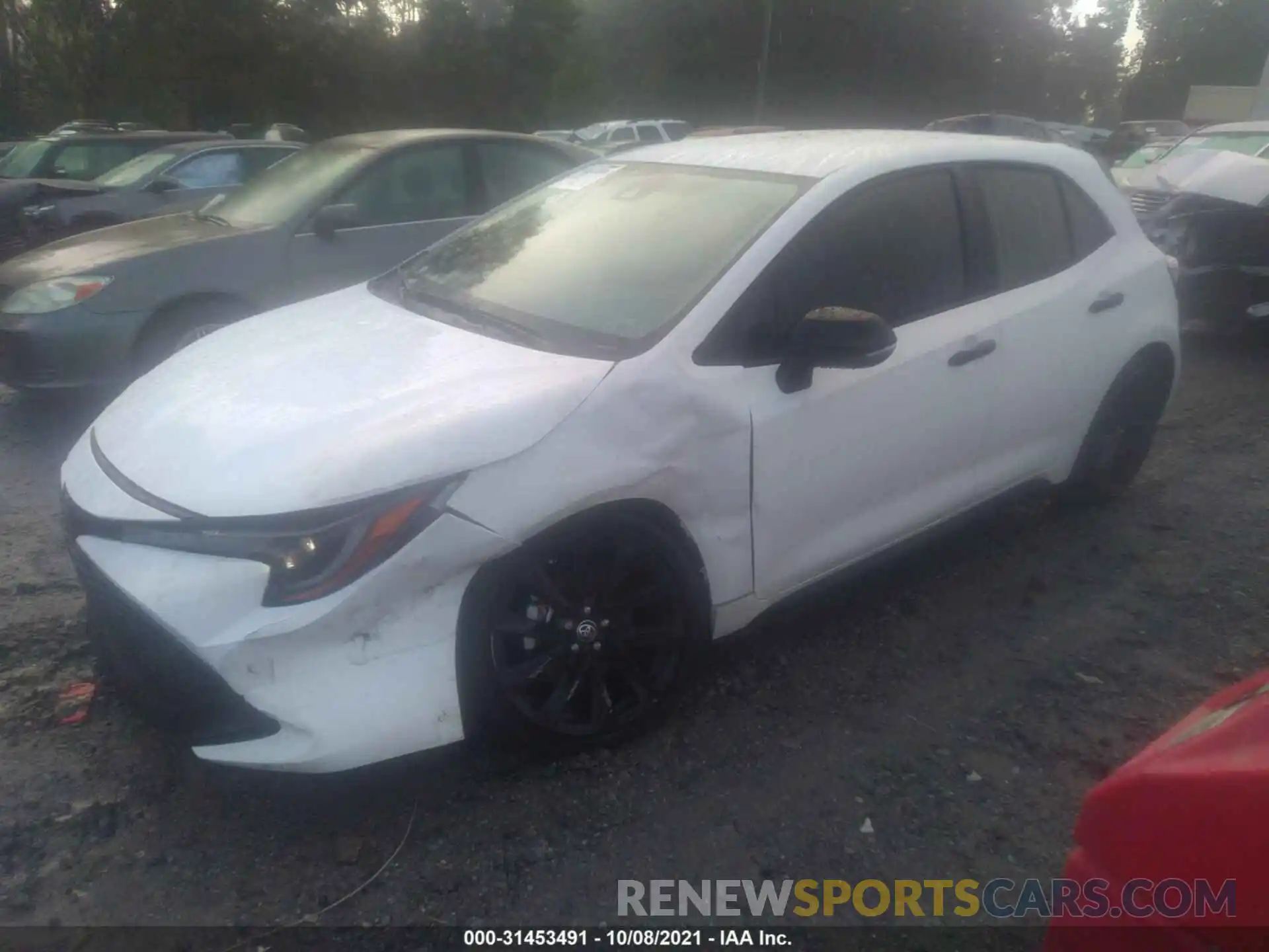 2 Photograph of a damaged car JTND4MBE9N3151457 TOYOTA COROLLA HATCHBACK 2022