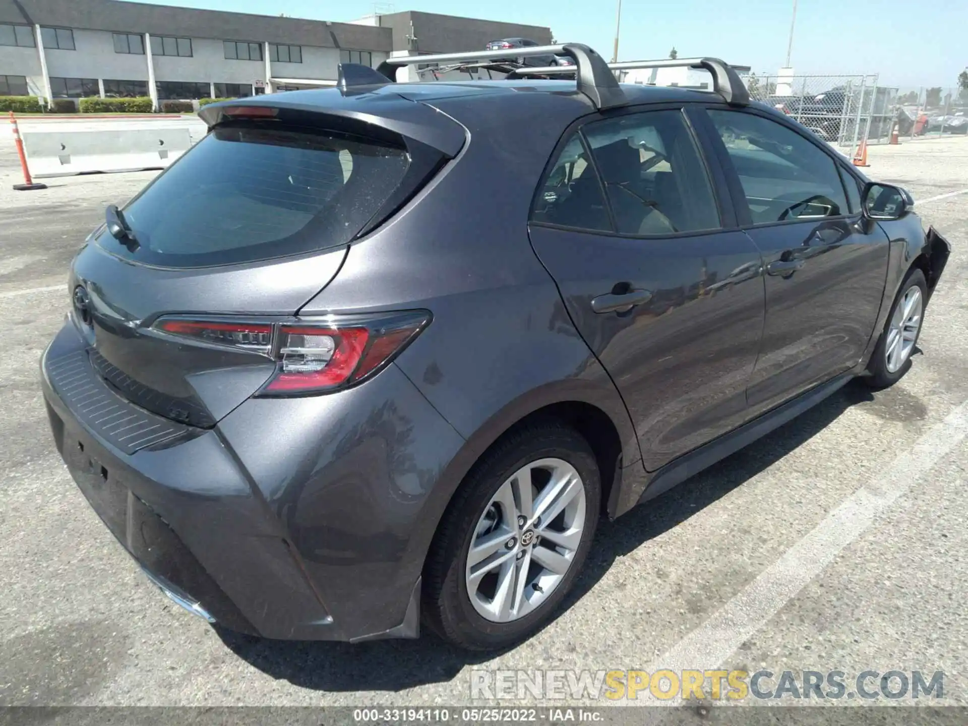 4 Photograph of a damaged car JTND4MBE9N3168937 TOYOTA COROLLA HATCHBACK 2022