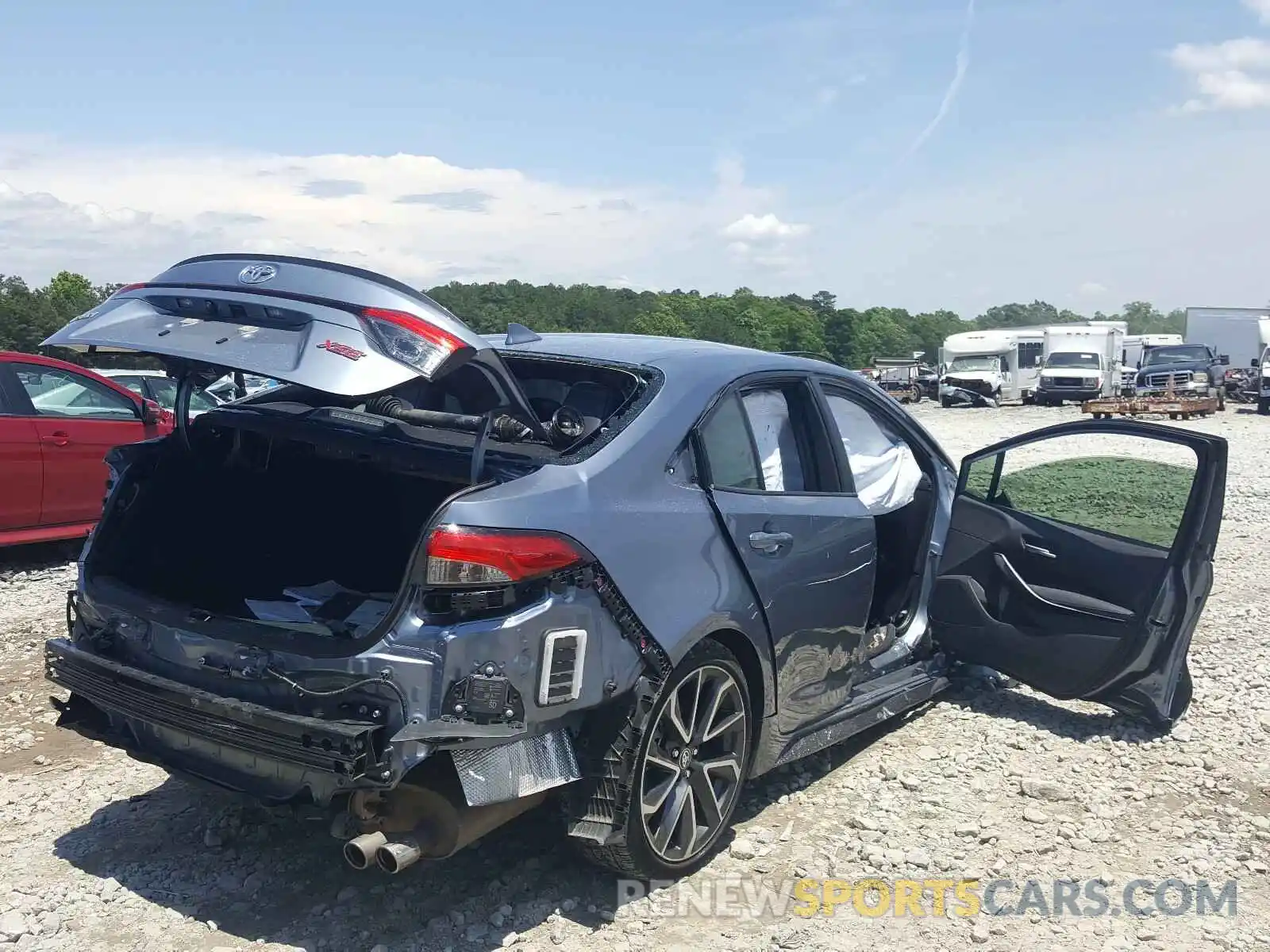 4 Photograph of a damaged car JTDT4RCE4LJ040786 TOYOTA COROLLA XS 2020