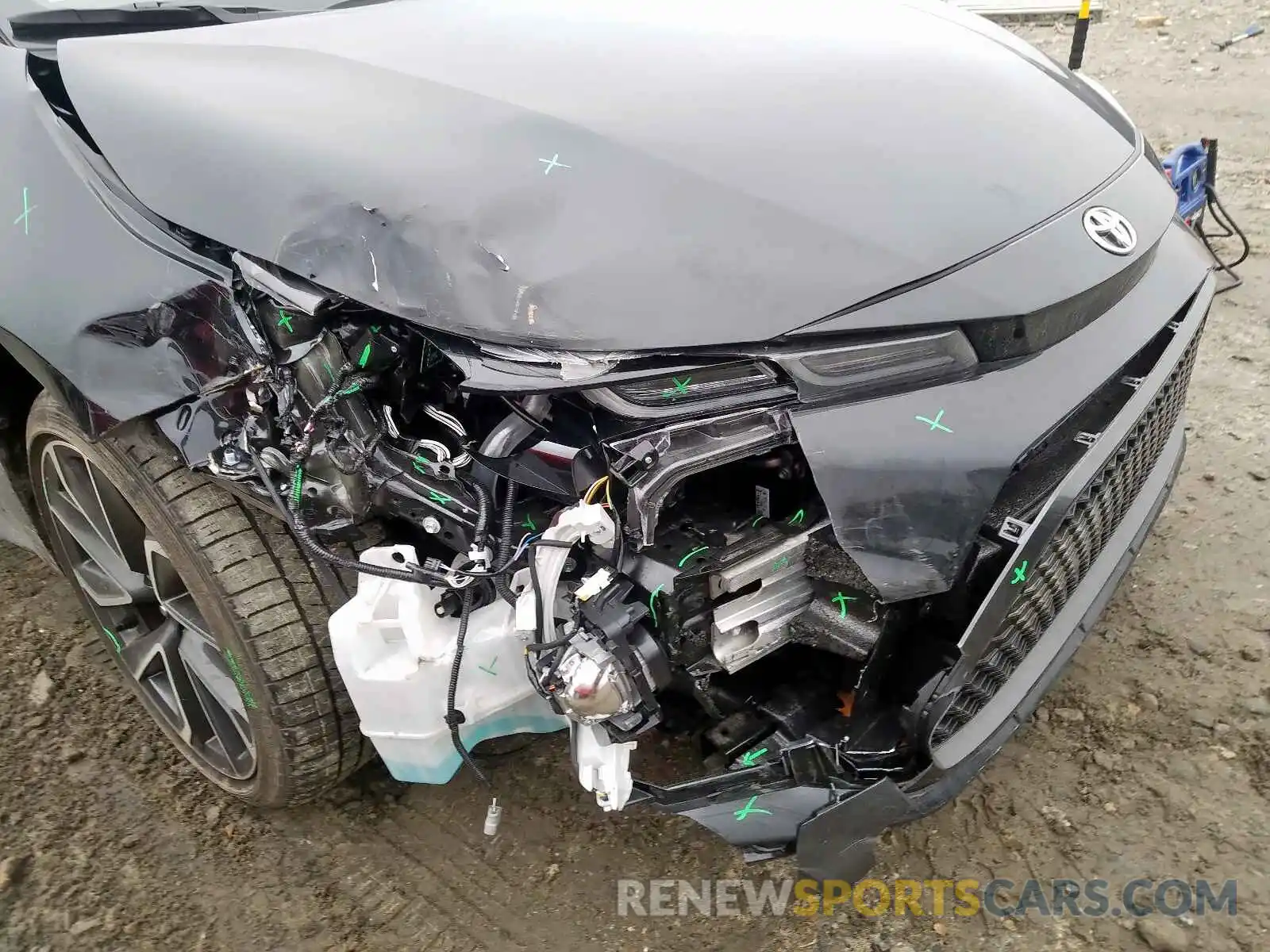 9 Photograph of a damaged car JTDT4RCE7LJ005546 TOYOTA COROLLA XS 2020