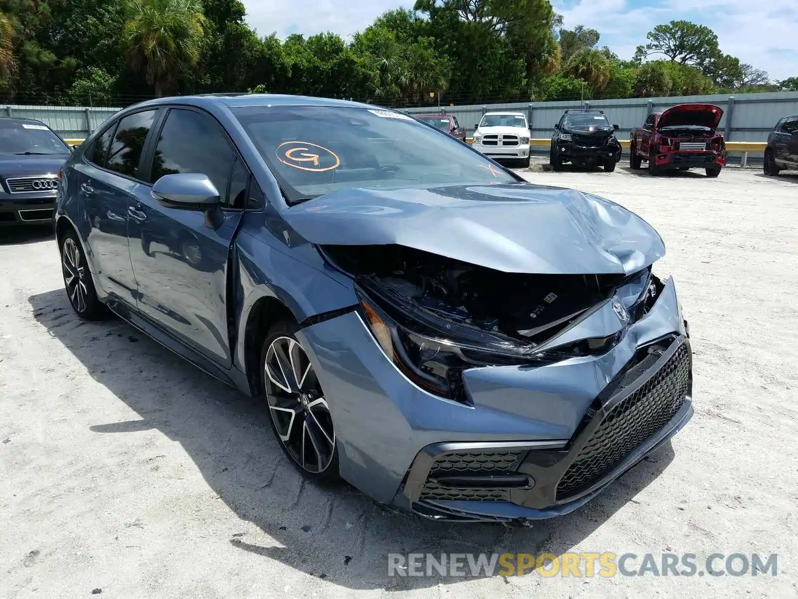 1 Photograph of a damaged car JTDT4RCEXLJ008585 TOYOTA COROLLA XS 2020