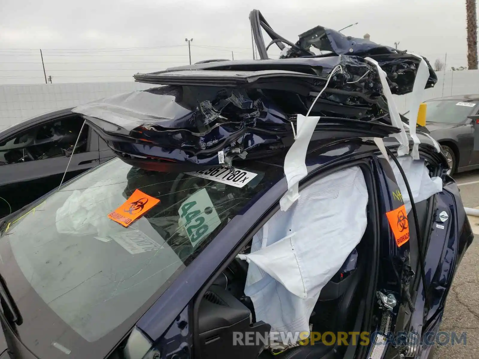 9 Photograph of a damaged car JTDT4RCEXLJ010188 TOYOTA COROLLA XS 2020