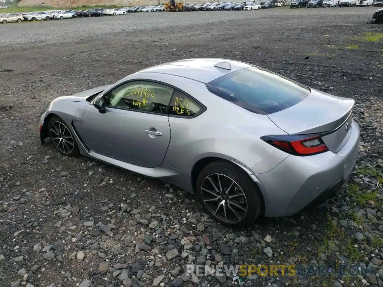 3 Photograph of a damaged car JF1ZNBC17N8752608 TOYOTA GR 86 2022