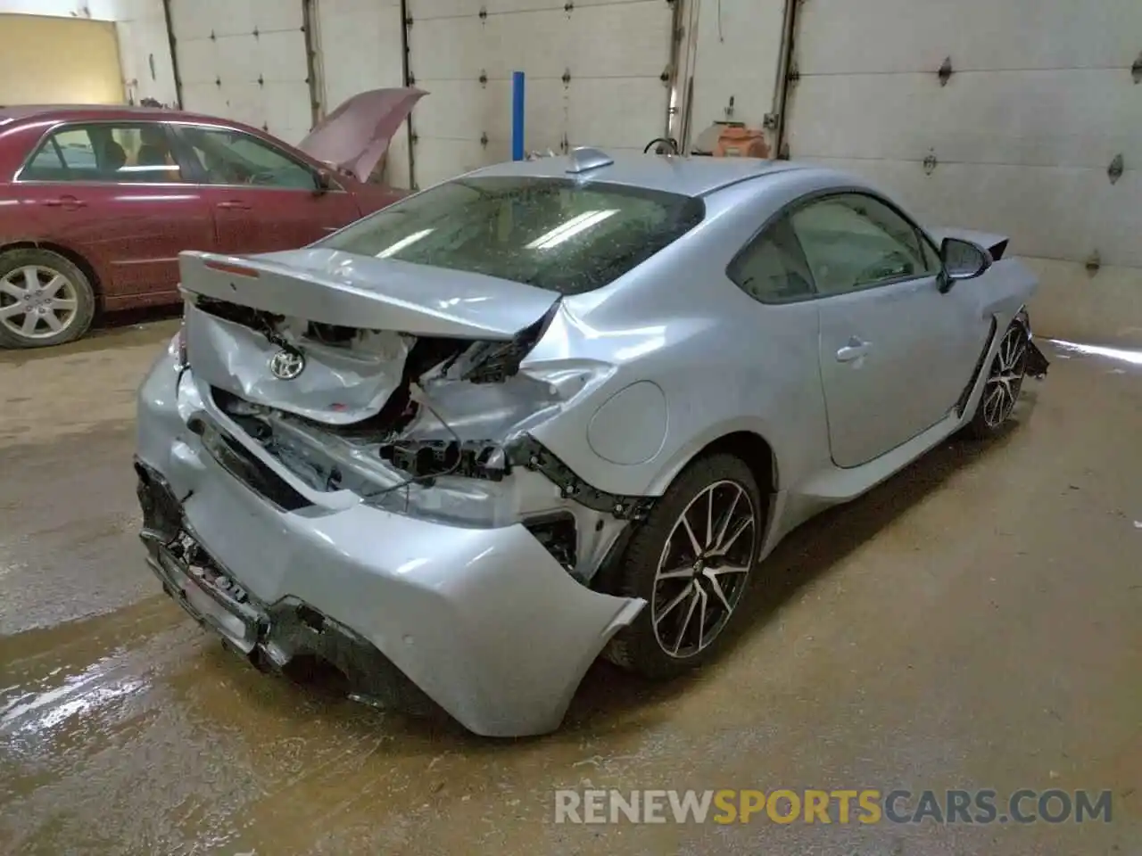 4 Photograph of a damaged car JF1ZNBC18N8752634 TOYOTA GR 86 2022