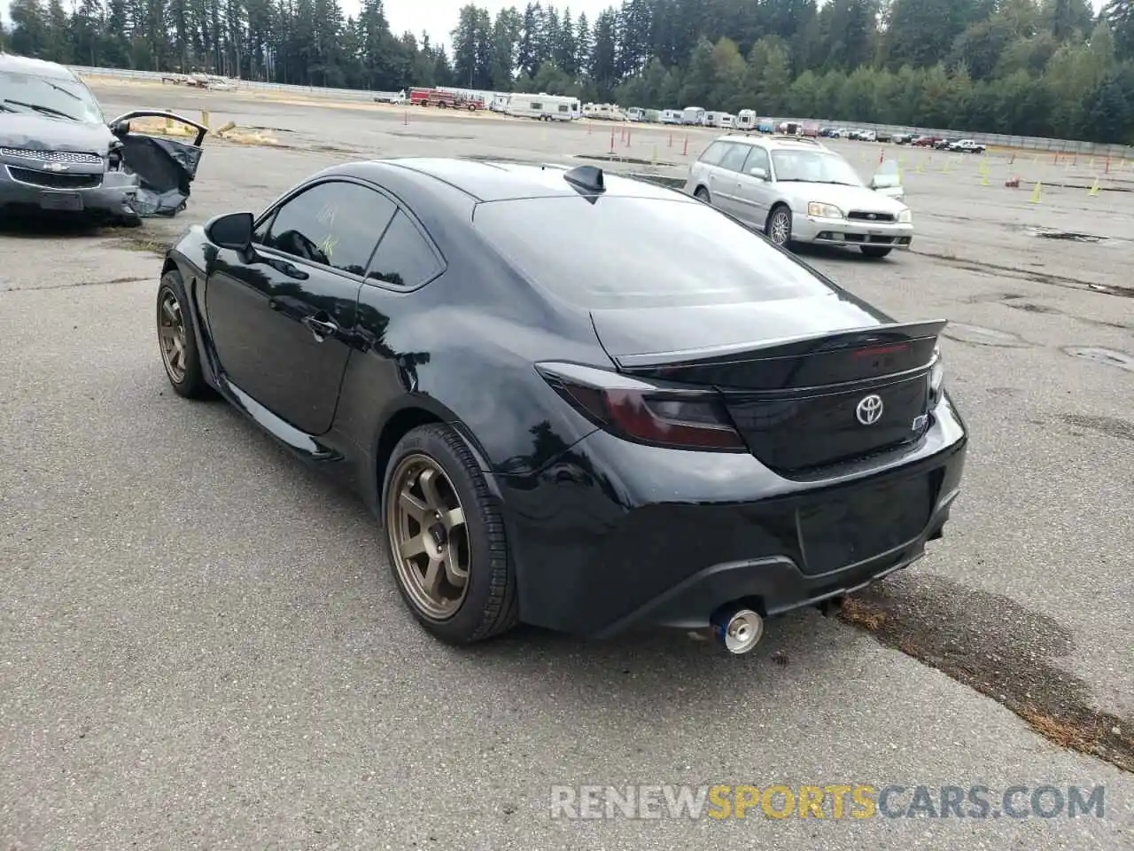 3 Photograph of a damaged car JF1ZNBE18N9758571 TOYOTA GR 86 PREM 2022