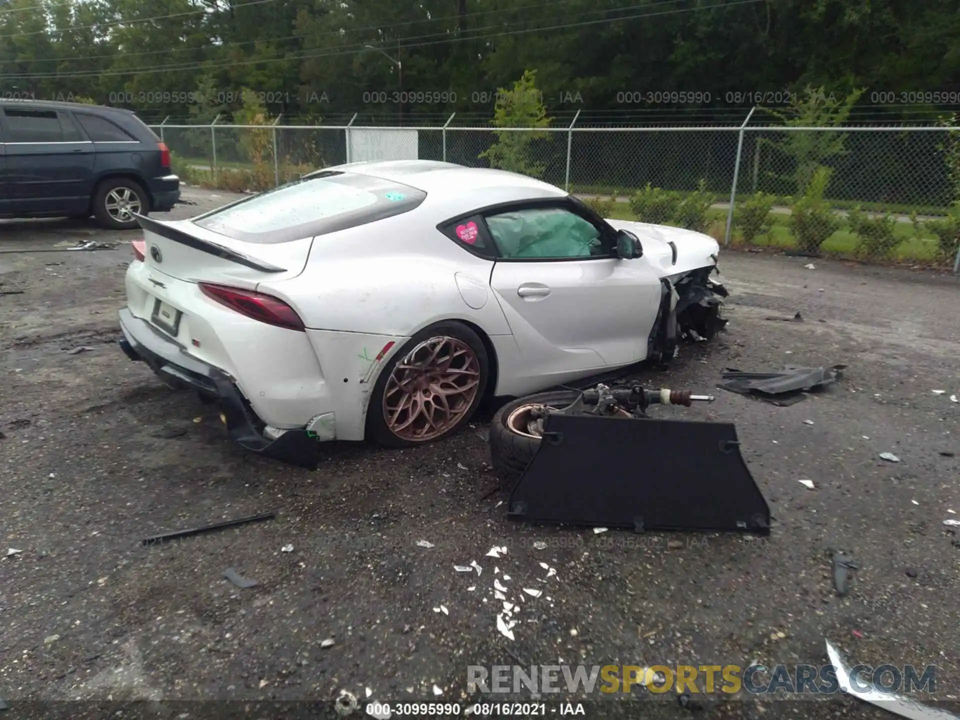 4 Photograph of a damaged car WZ1DB4C00LW025871 TOYOTA GR SUPRA 2020