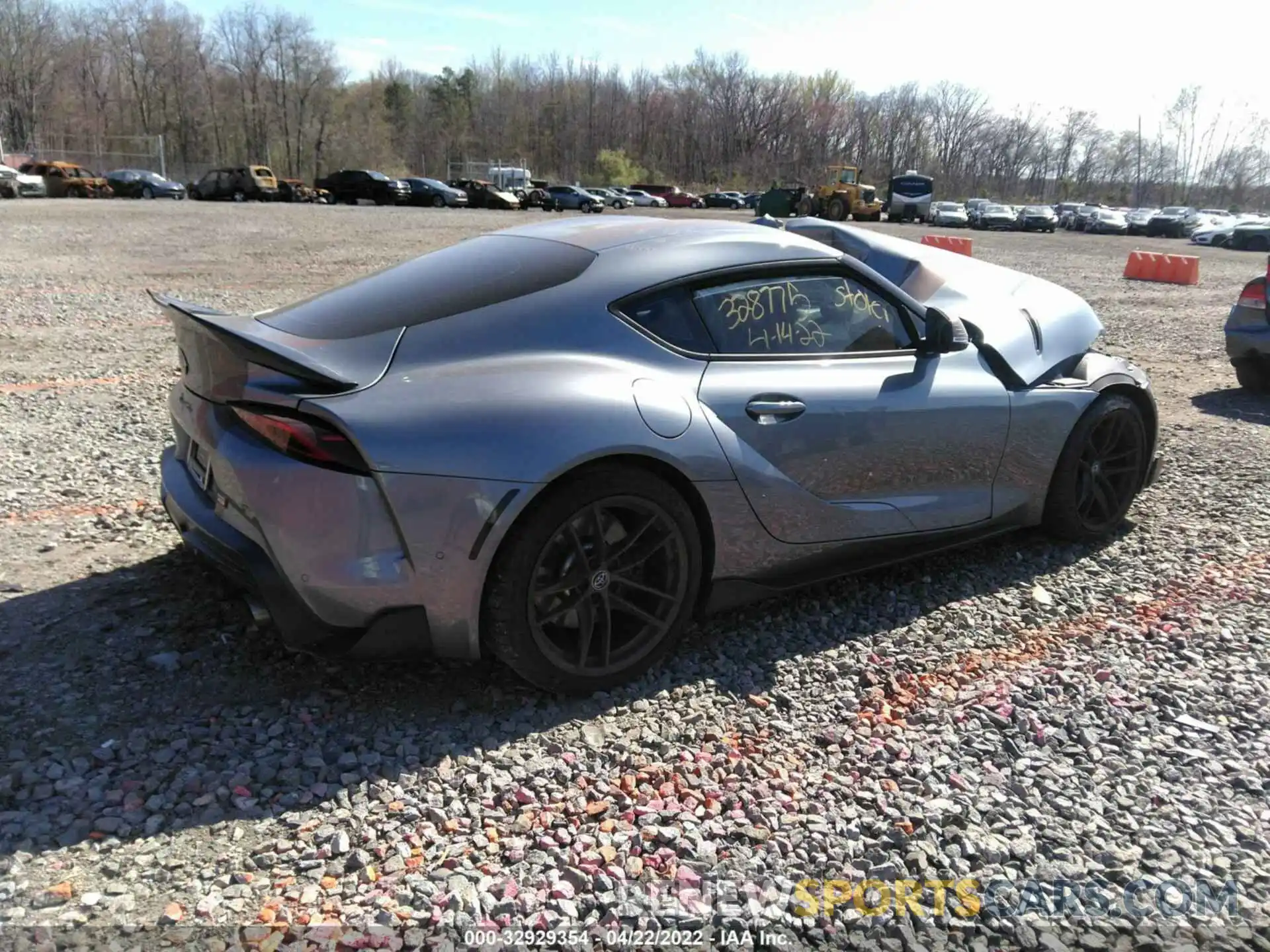 4 Photograph of a damaged car WZ1DB4C00LW027877 TOYOTA GR SUPRA 2020